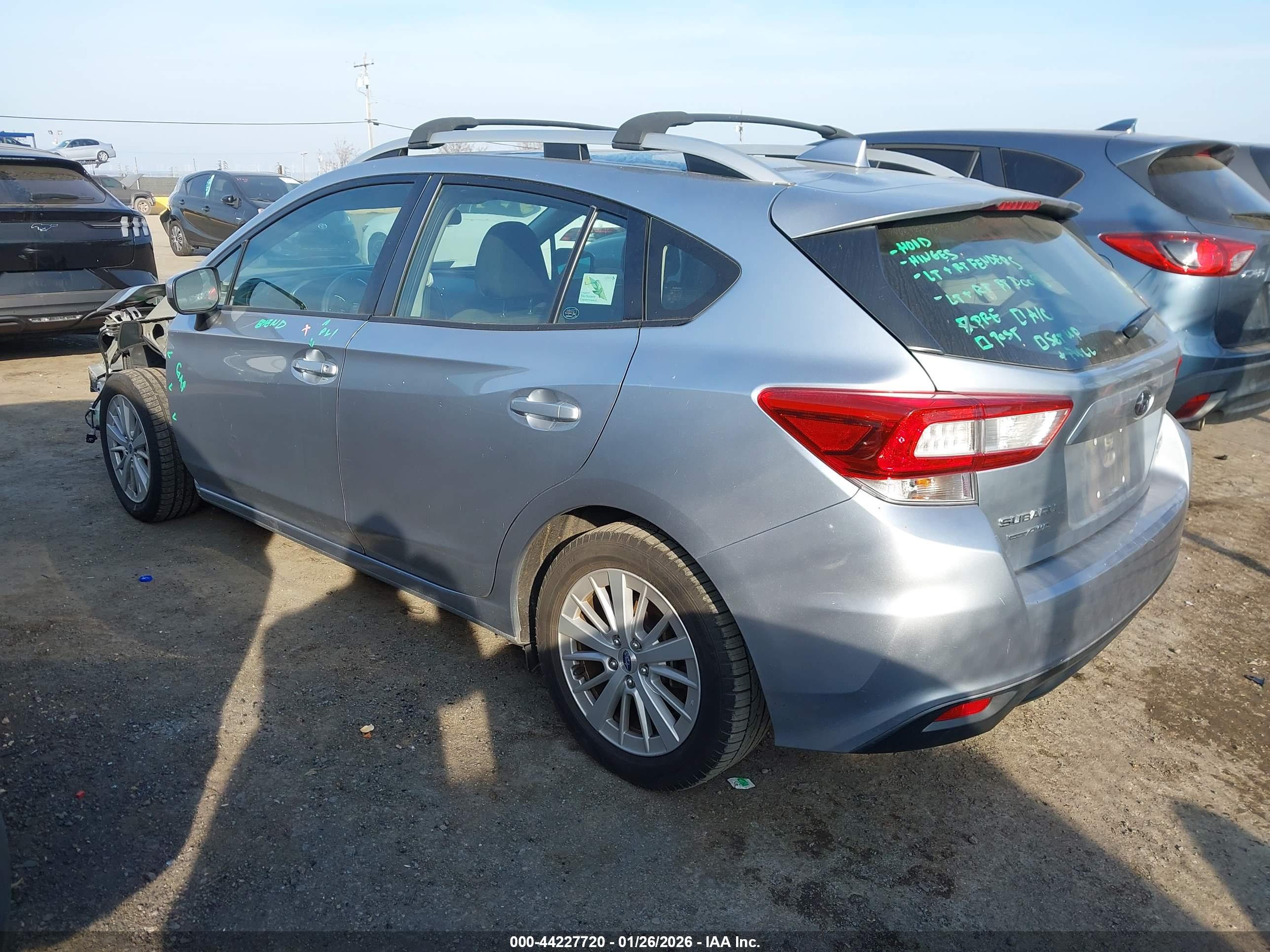 SUBARU IMPREZA image 3