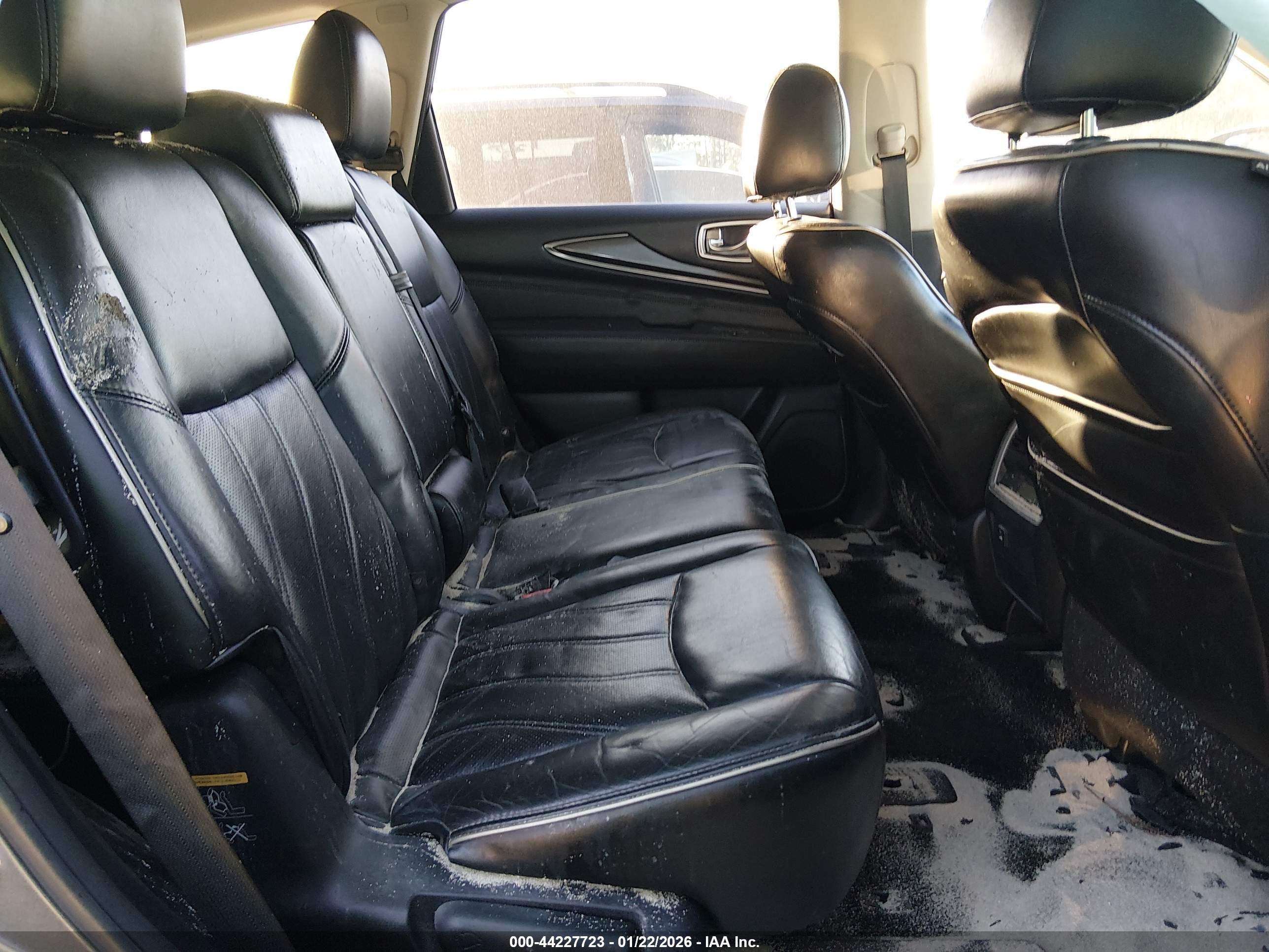 INFINITI QX60 image 8