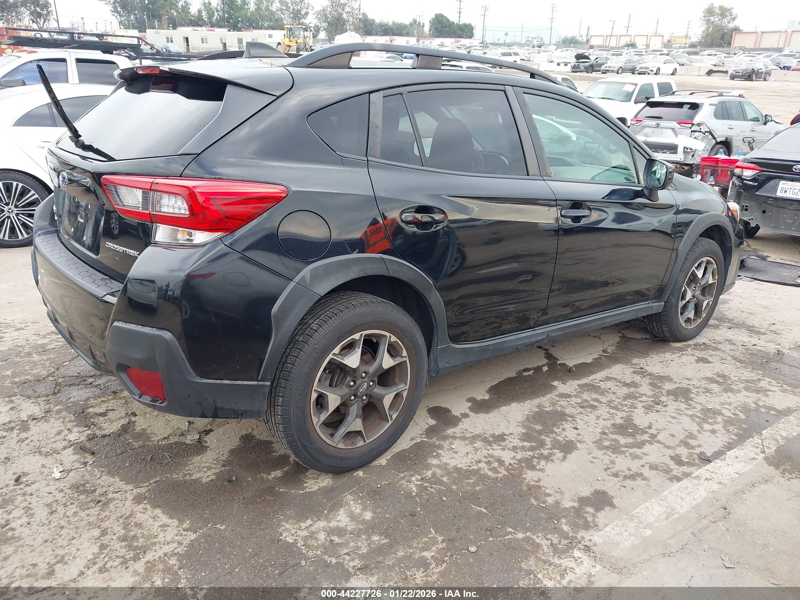 SUBARU CROSSTREK image 4
