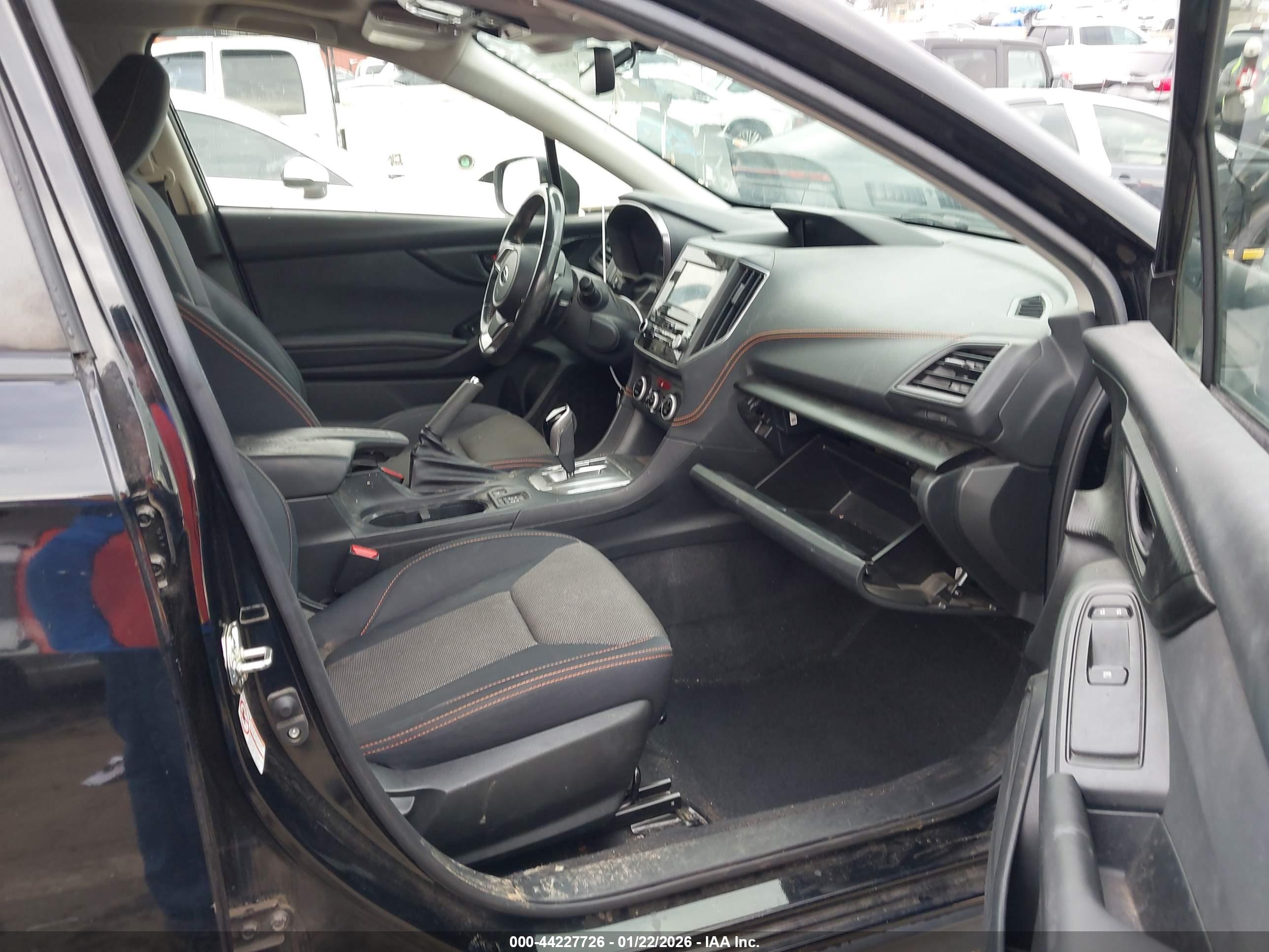 SUBARU CROSSTREK image 5