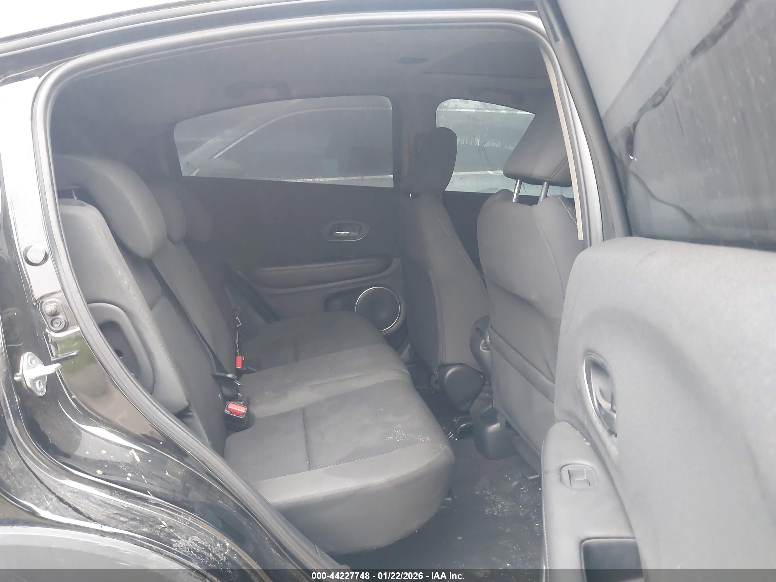 HONDA HR-V image 8
