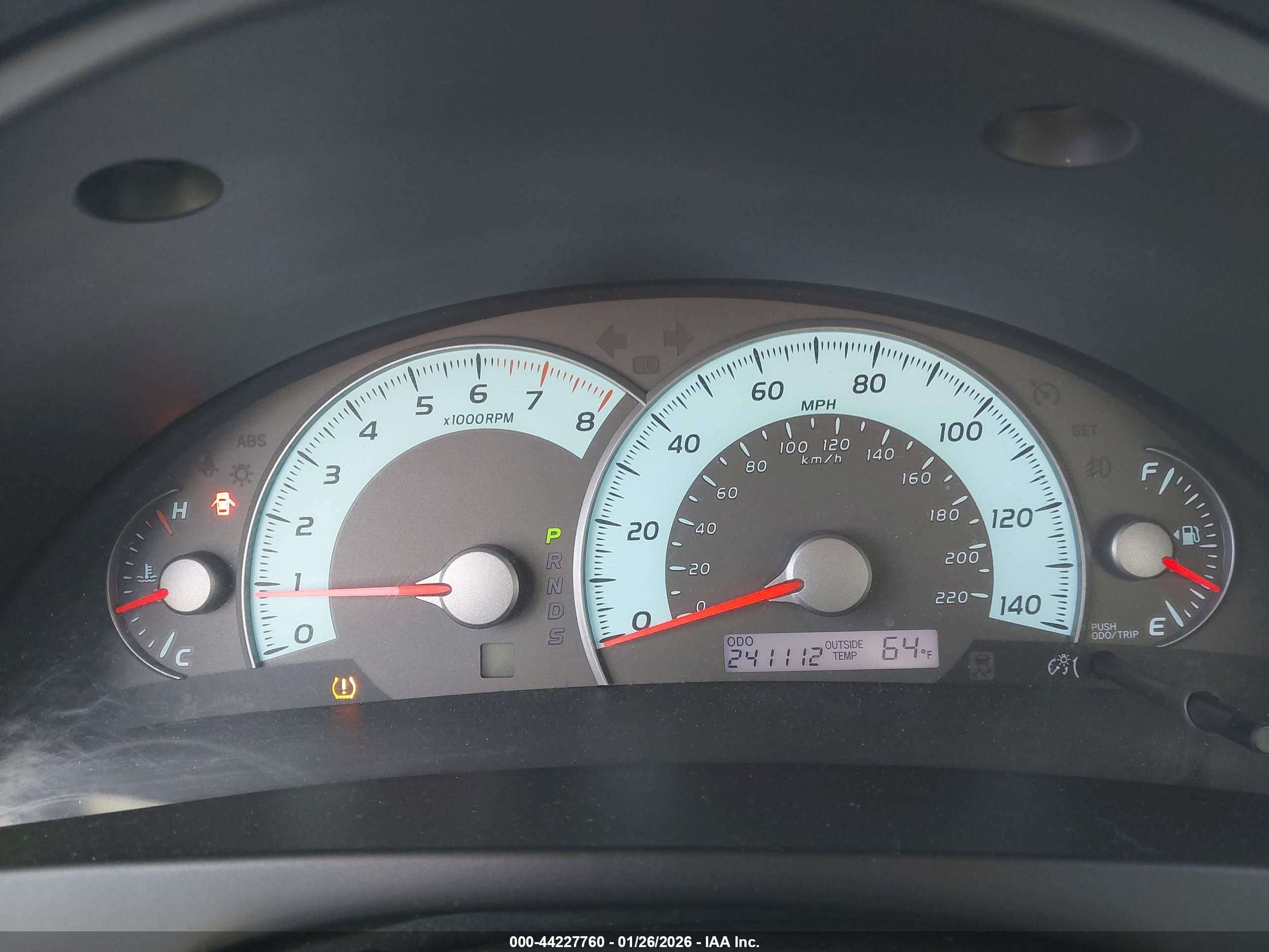 TOYOTA CAMRY image 7