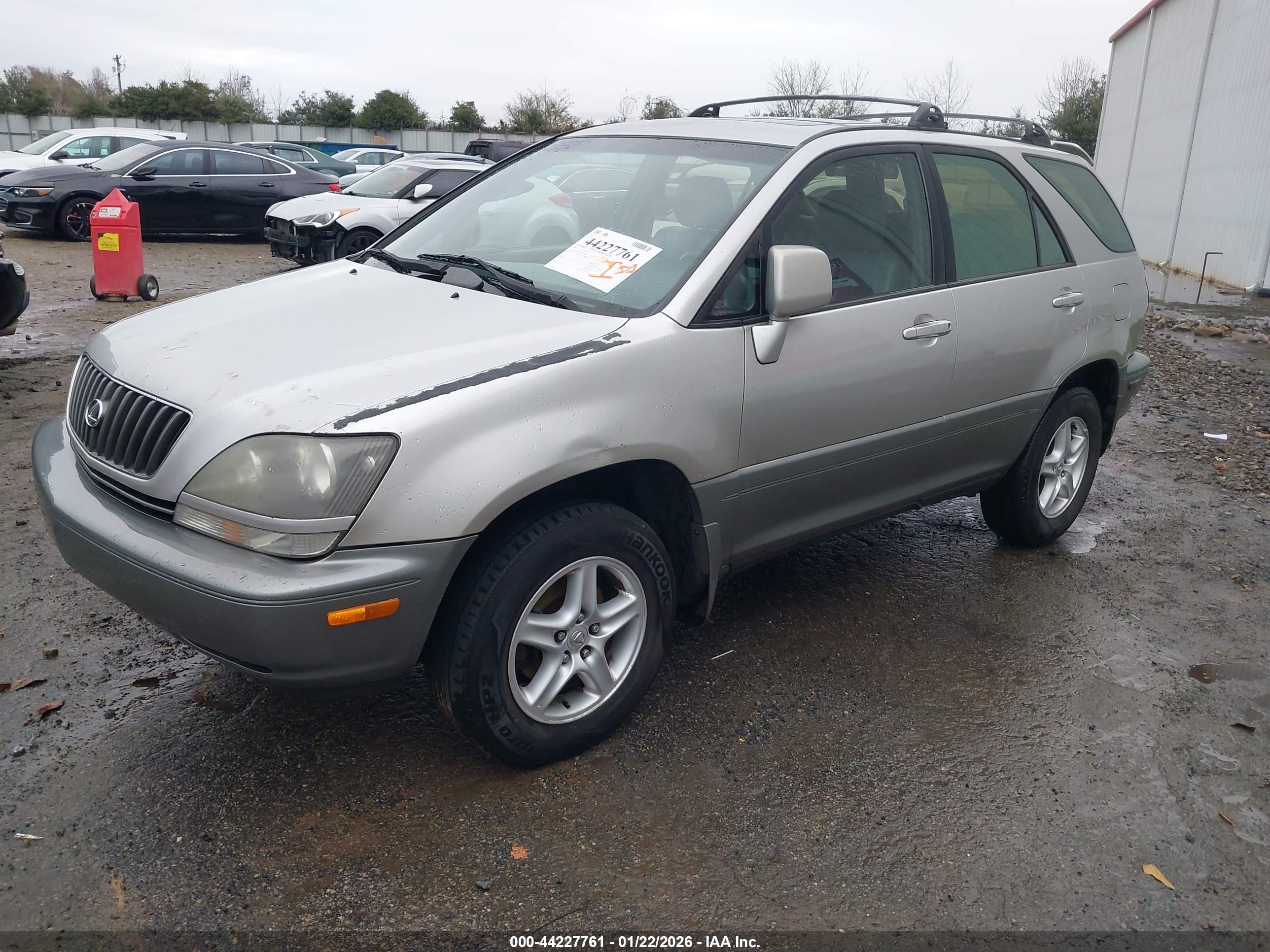 LEXUS RX image 2
