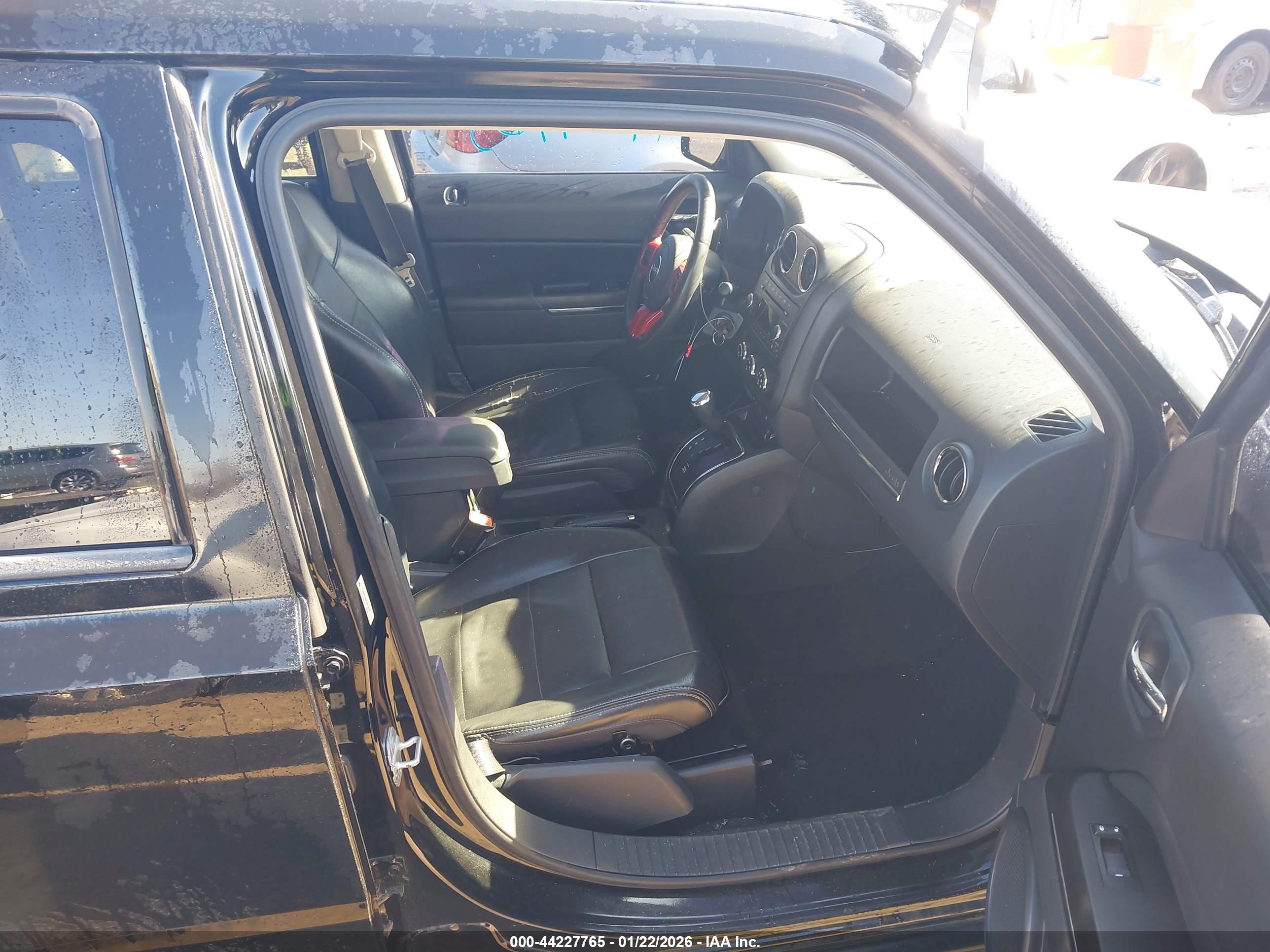JEEP PATRIOT image 5