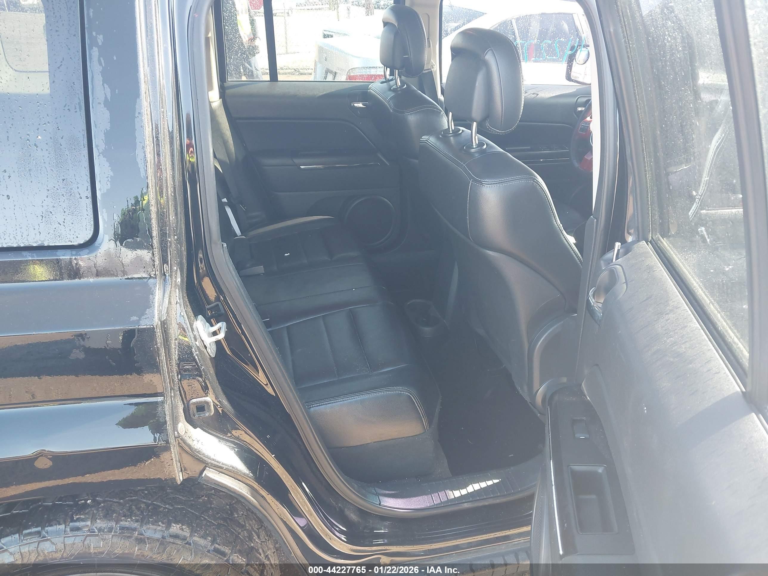 JEEP PATRIOT image 8