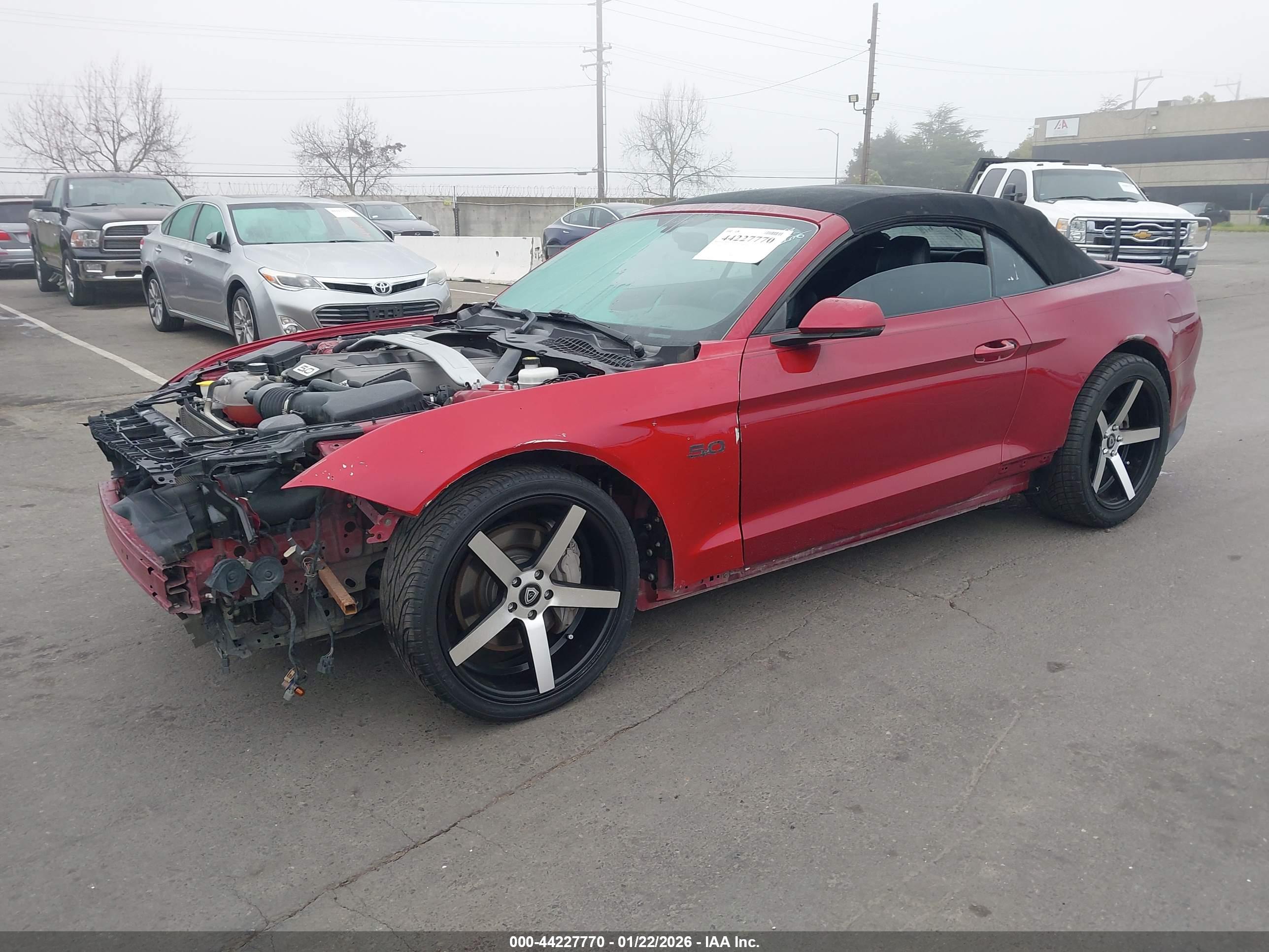 FORD MUSTANG image 2