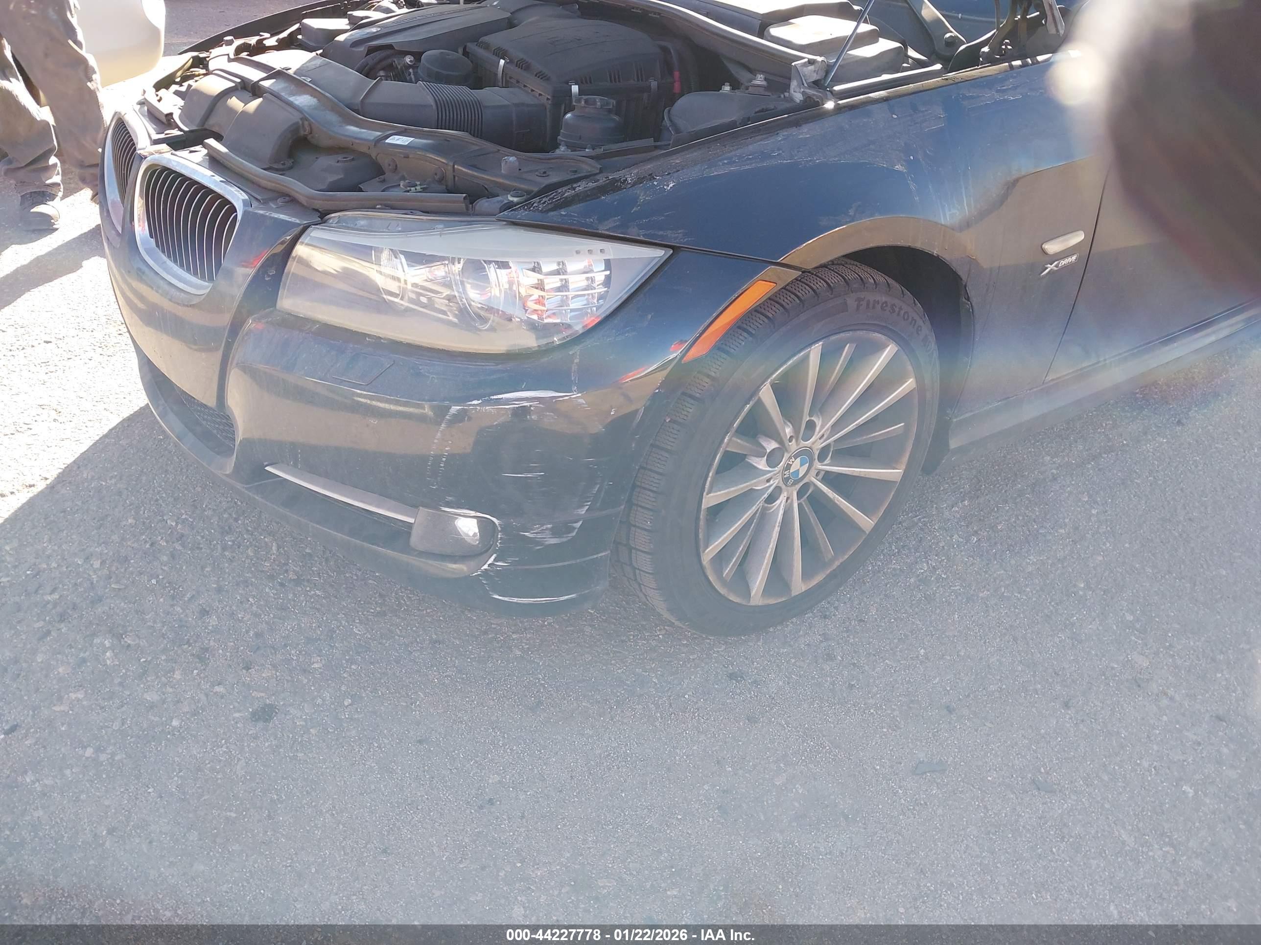 BMW 335I image 6