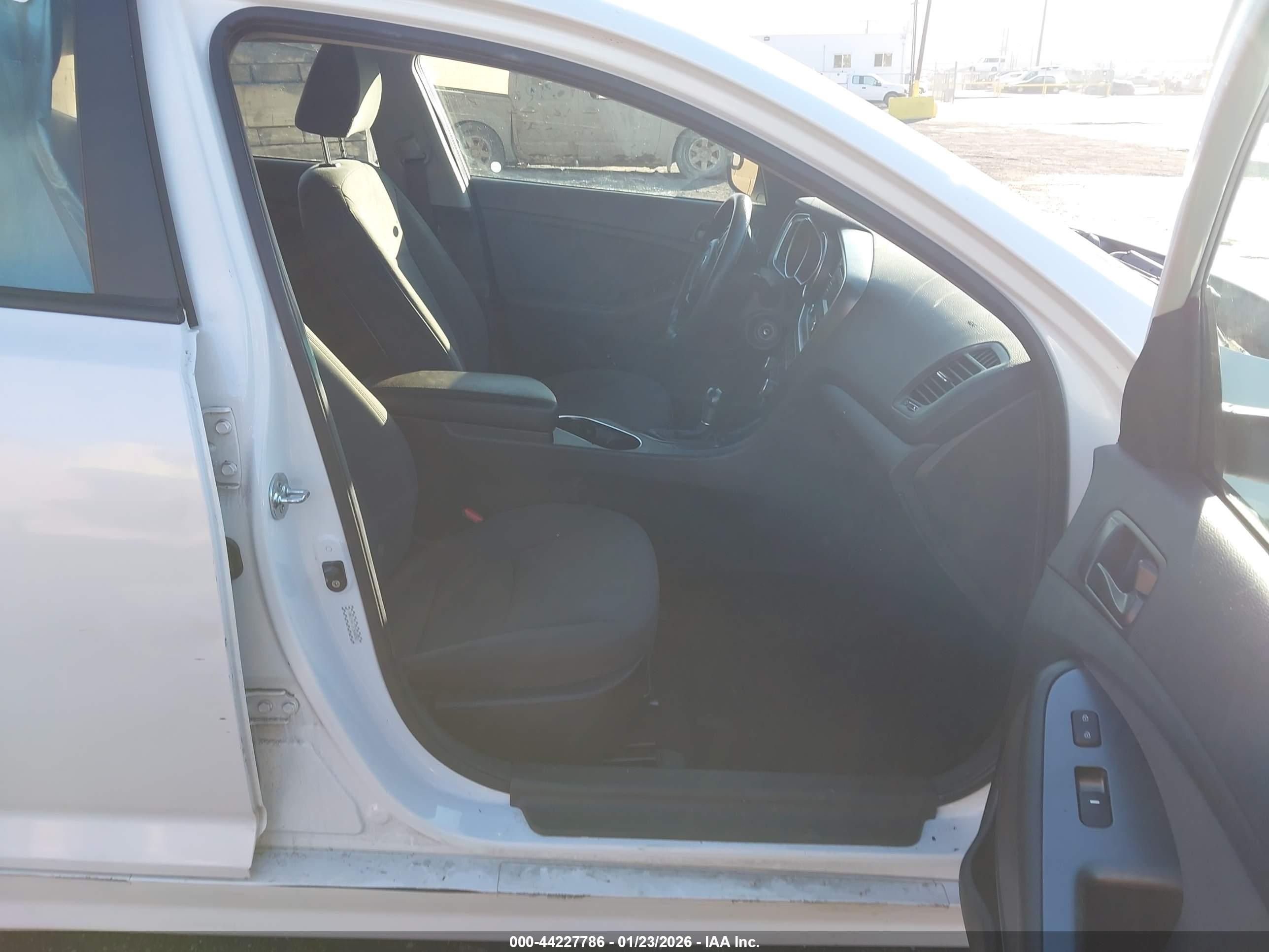 KIA OPTIMA image 5