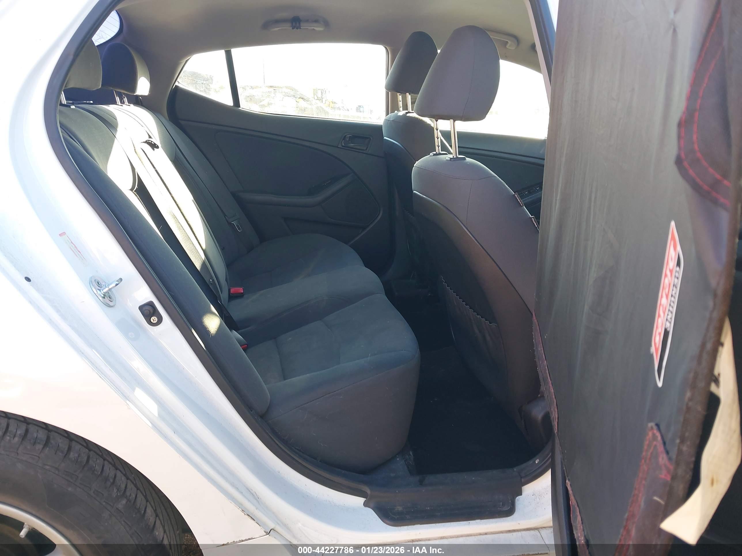 KIA OPTIMA image 8