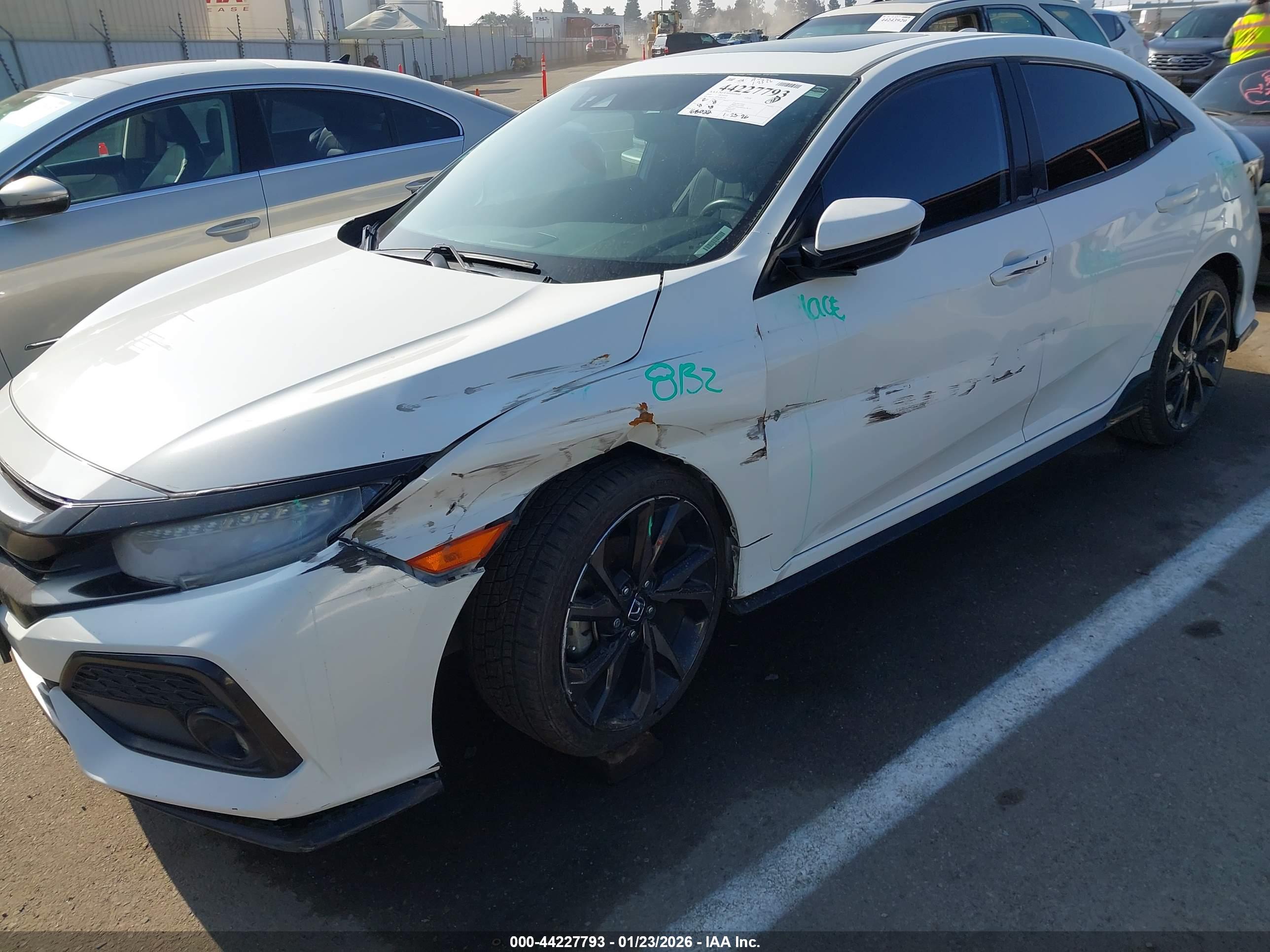 HONDA CIVIC image 6