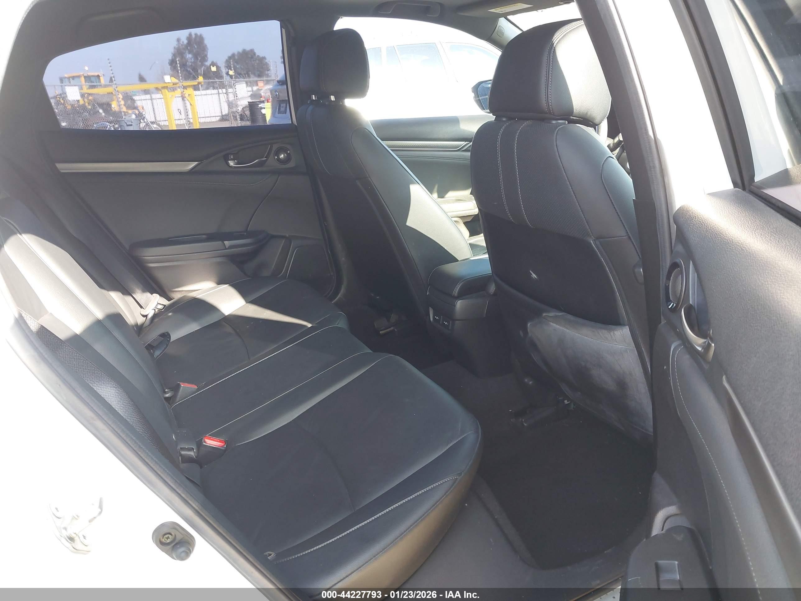 HONDA CIVIC image 8