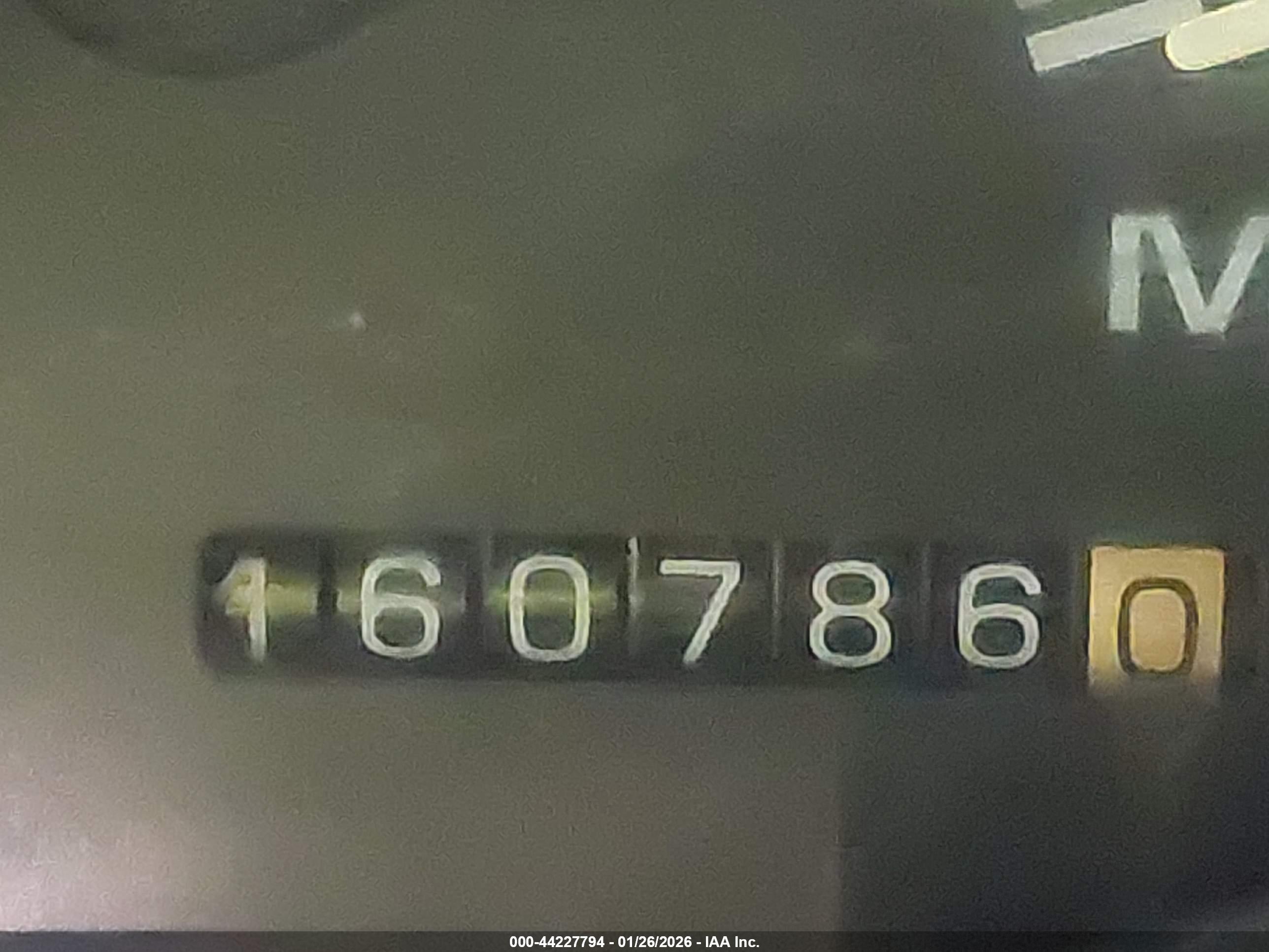 CHEVROLET GMT-400 image 7