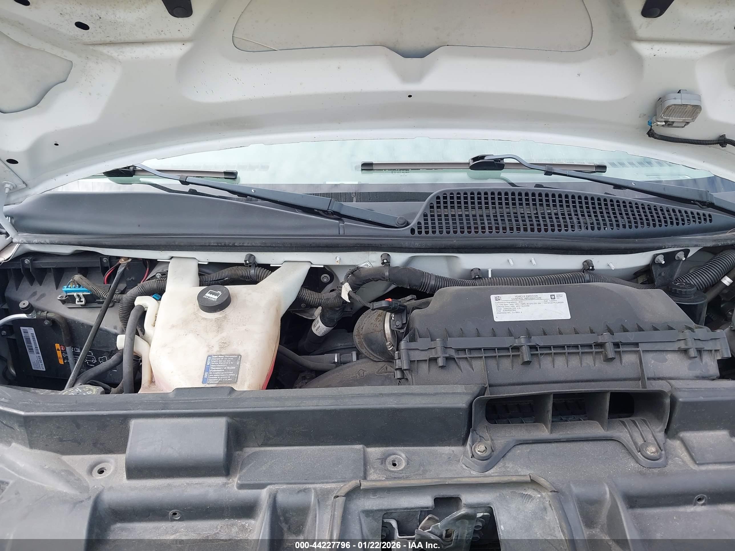 CHEVROLET EXPRESS image 10