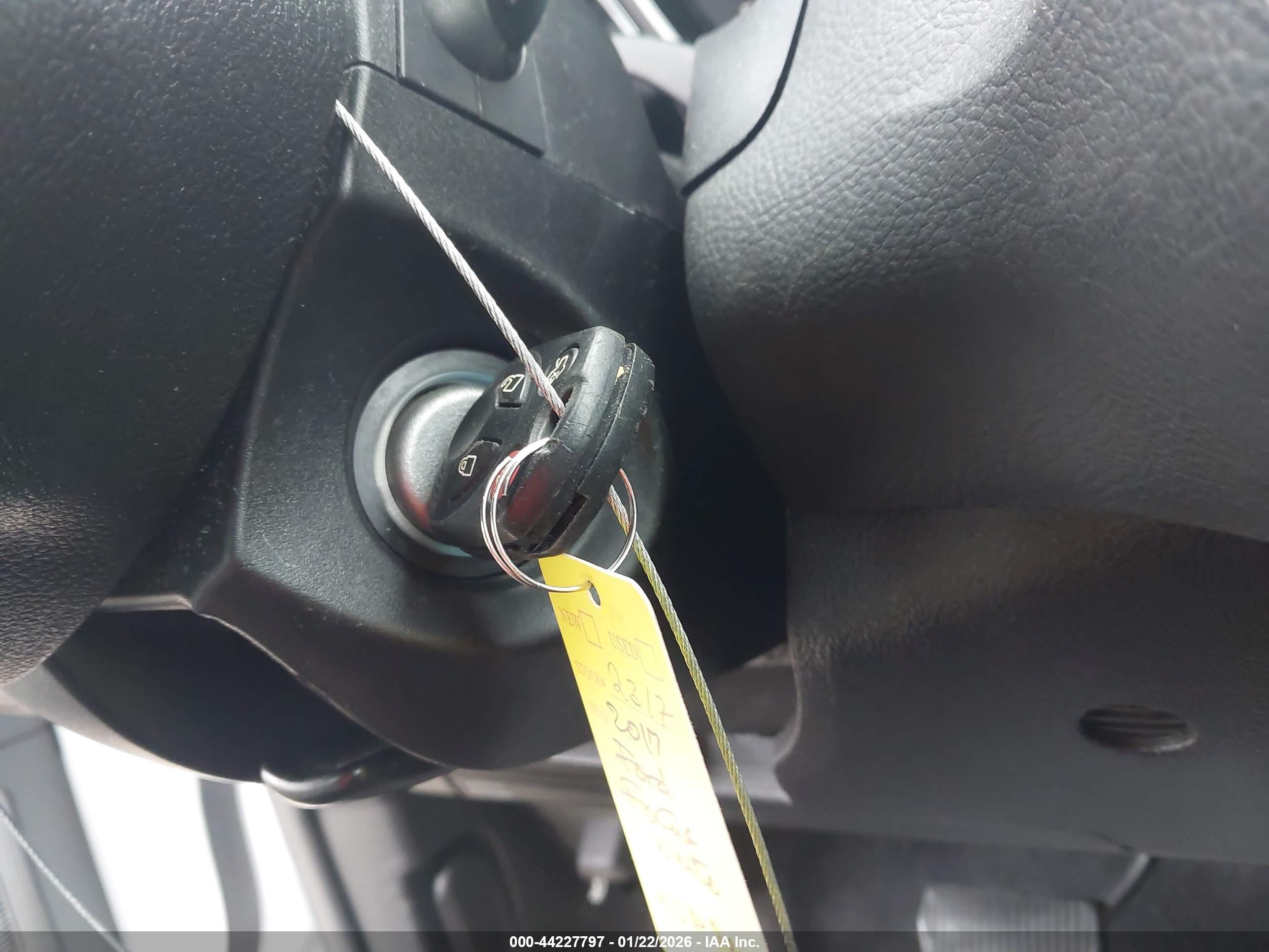 FORD FOCUS image 11