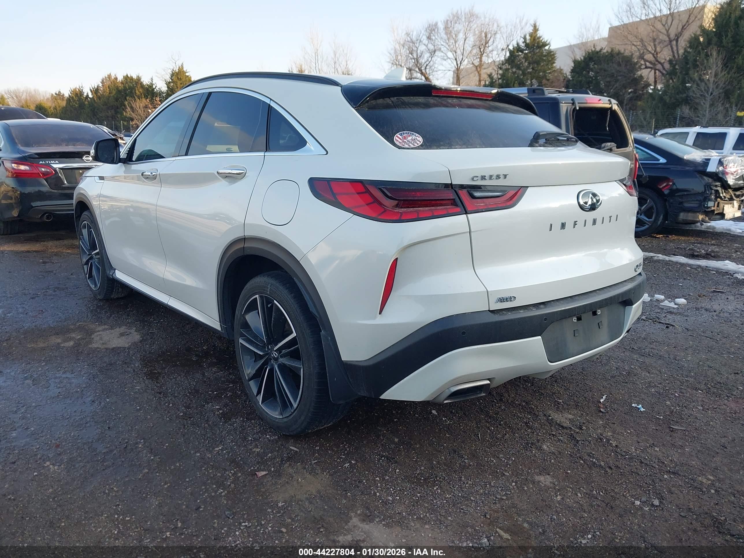 INFINITI QX55 image 3