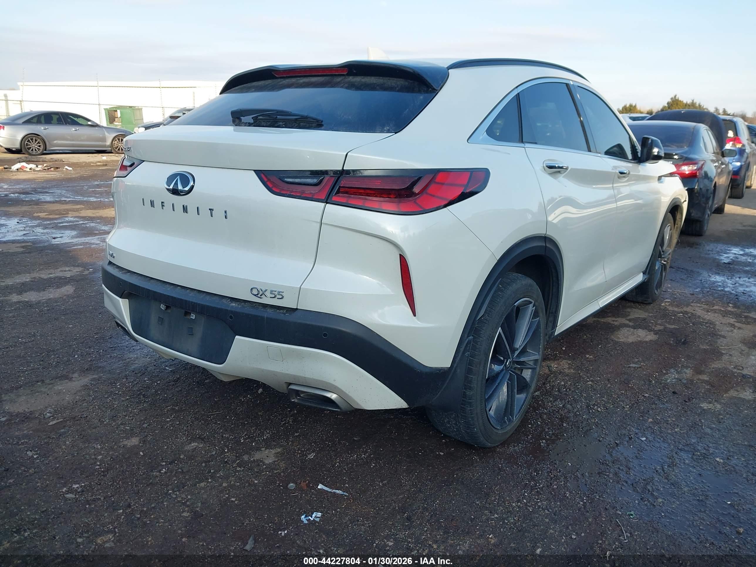 INFINITI QX55 image 4