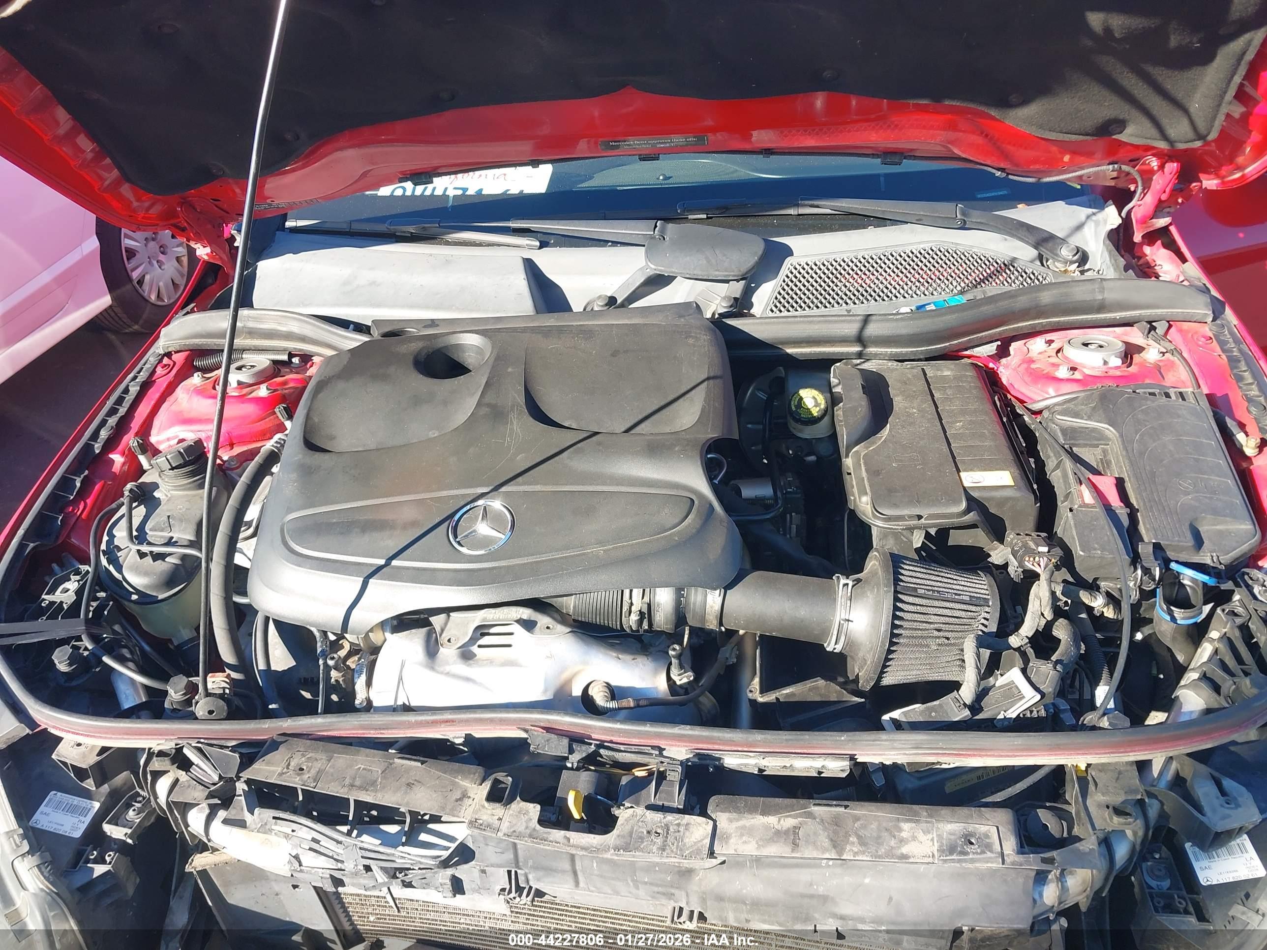 MERCEDES-BENZ CLA image 10