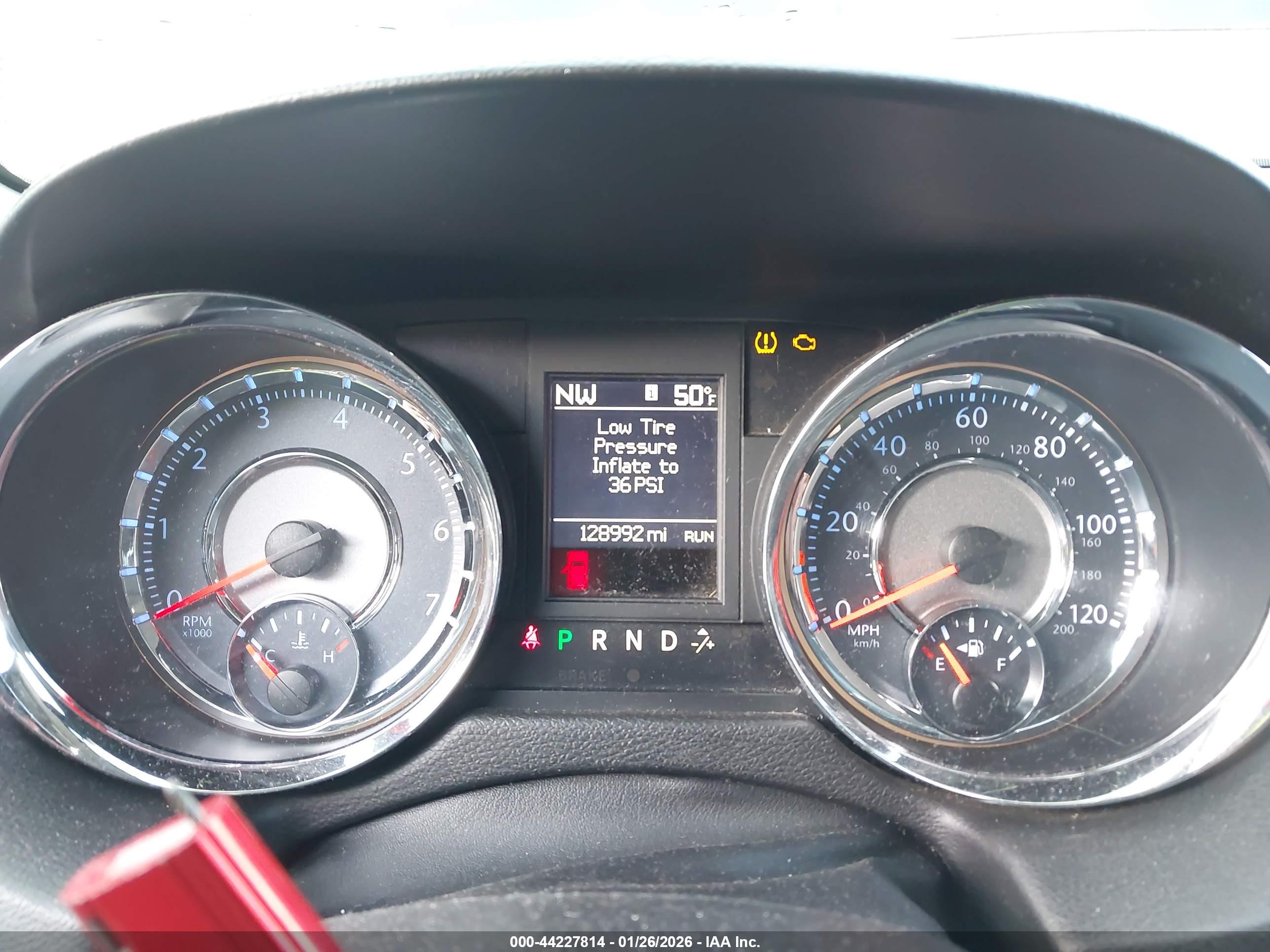 CHRYSLER TOWN image 7
