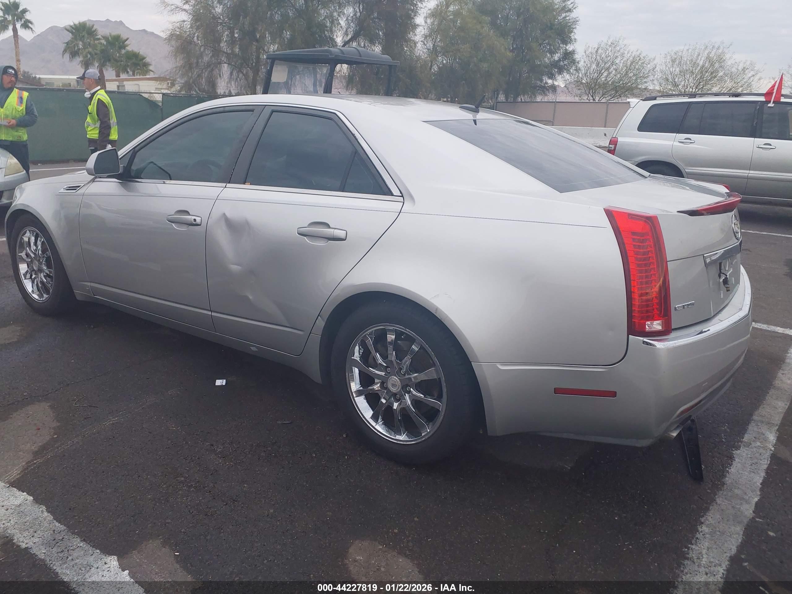 CADILLAC CTS image 3