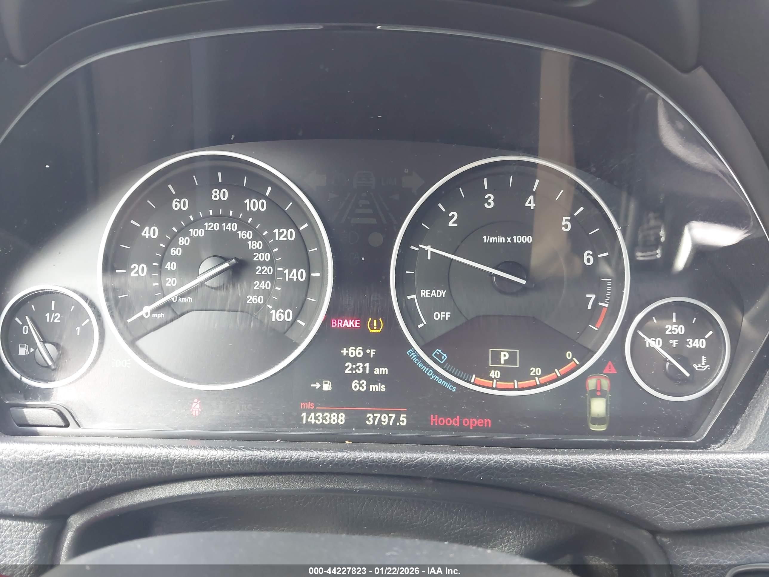 BMW 328I image 7