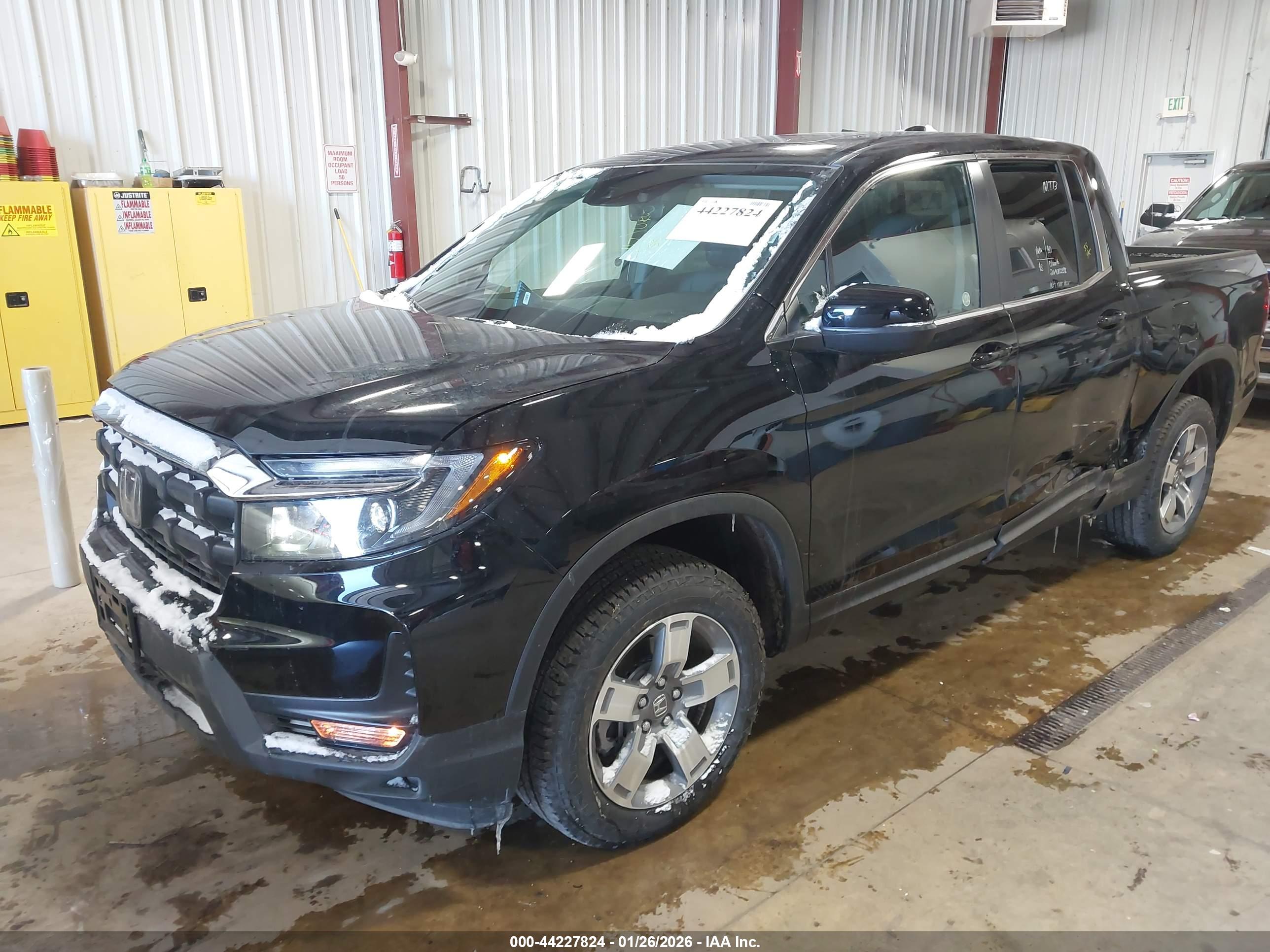 HONDA RIDGELINE image 2