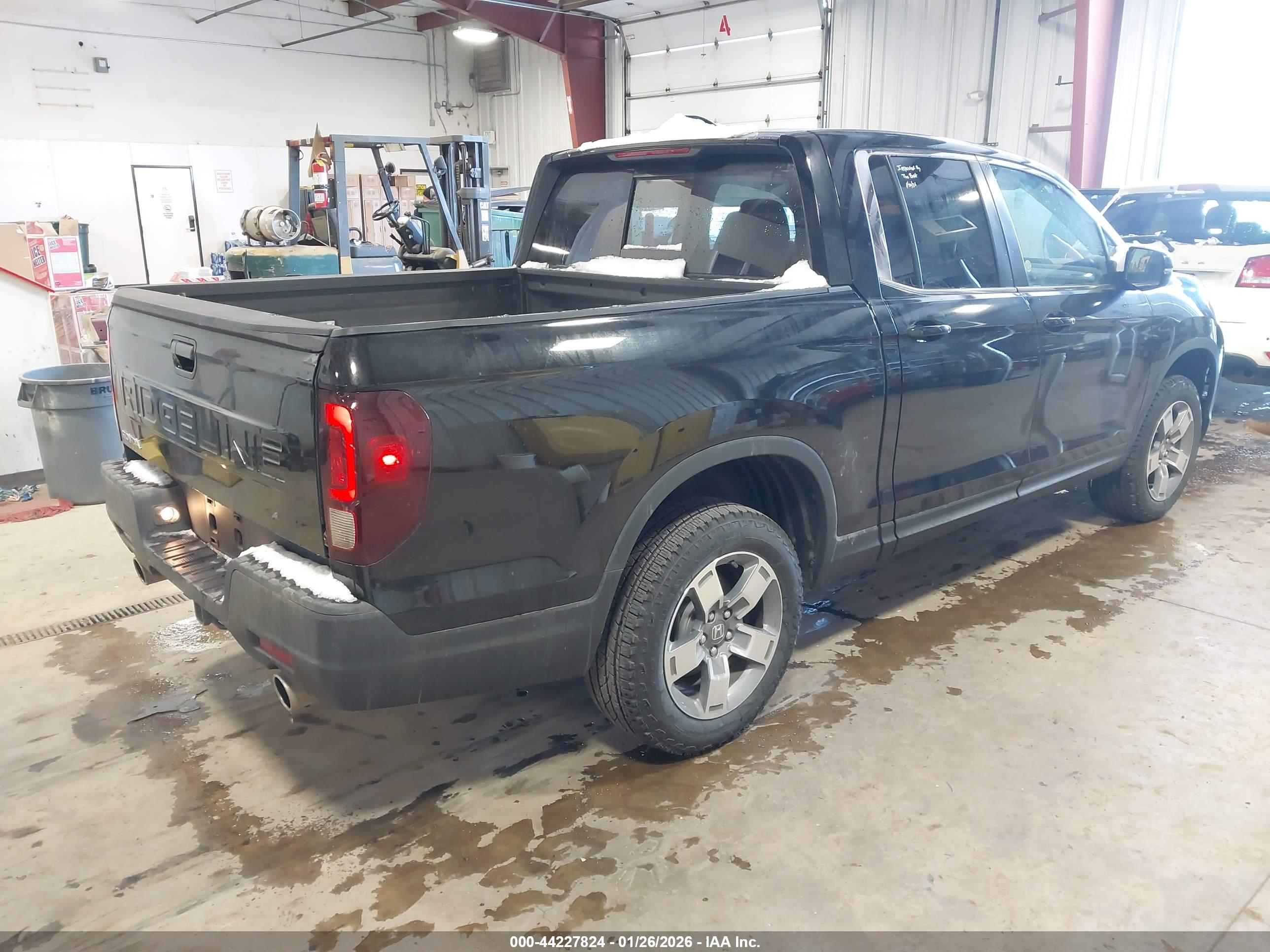HONDA RIDGELINE image 4
