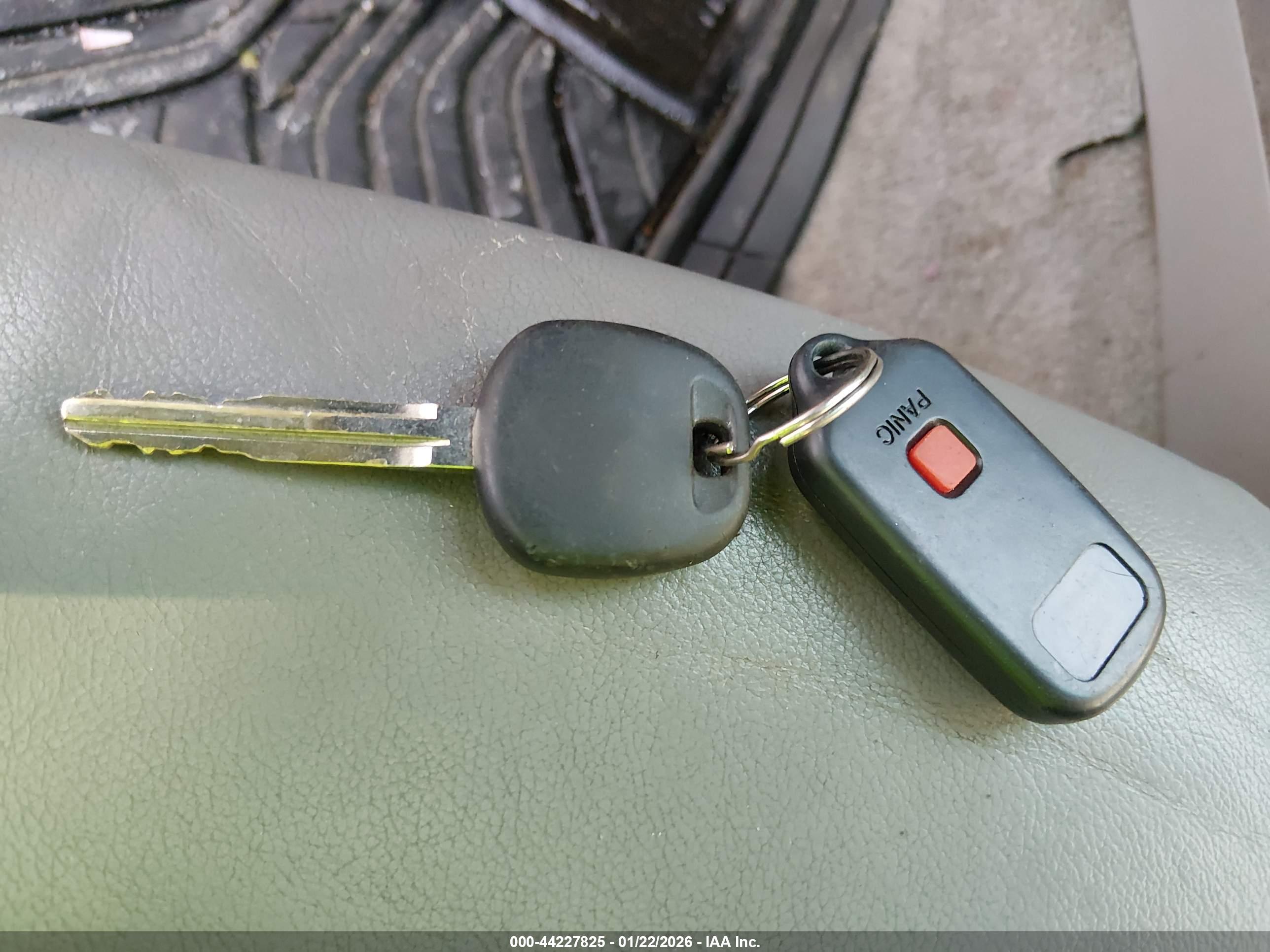 TOYOTA 4RUNNER image 11