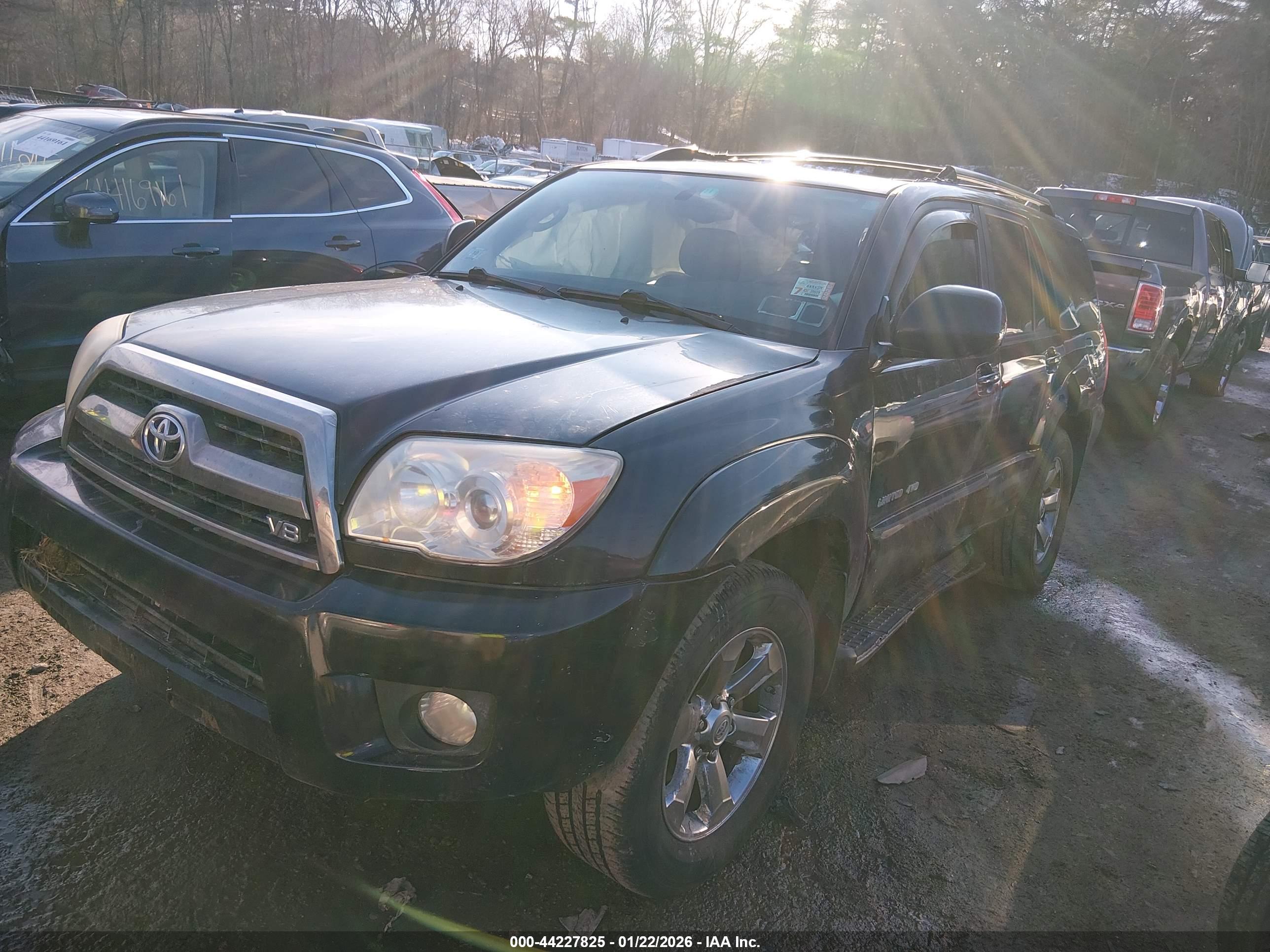 TOYOTA 4RUNNER image 2