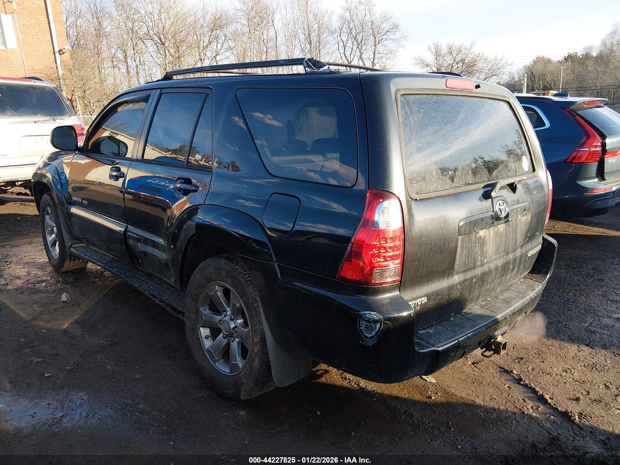 TOYOTA 4RUNNER image 3