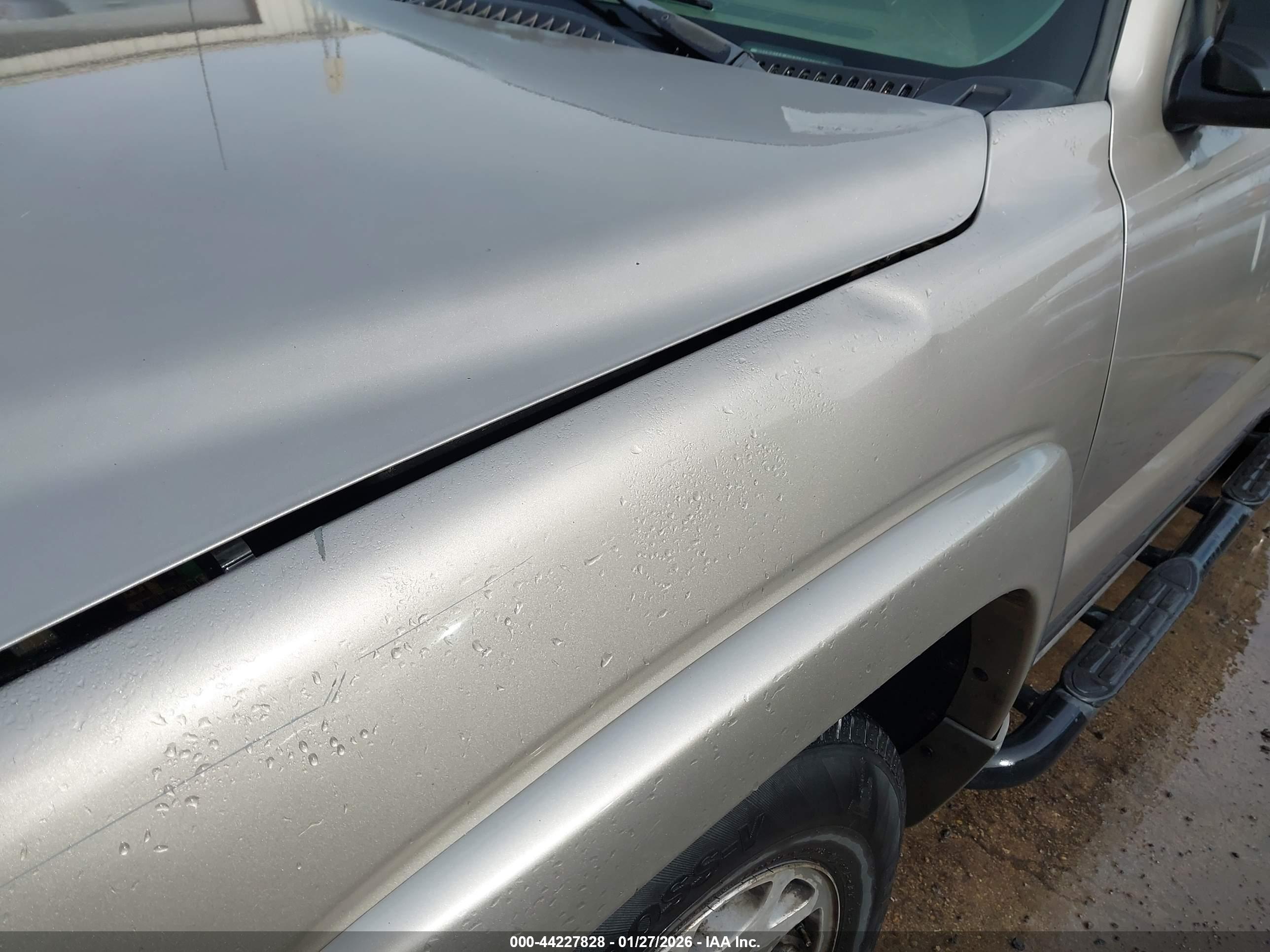 CHEVROLET TAHOE image 6