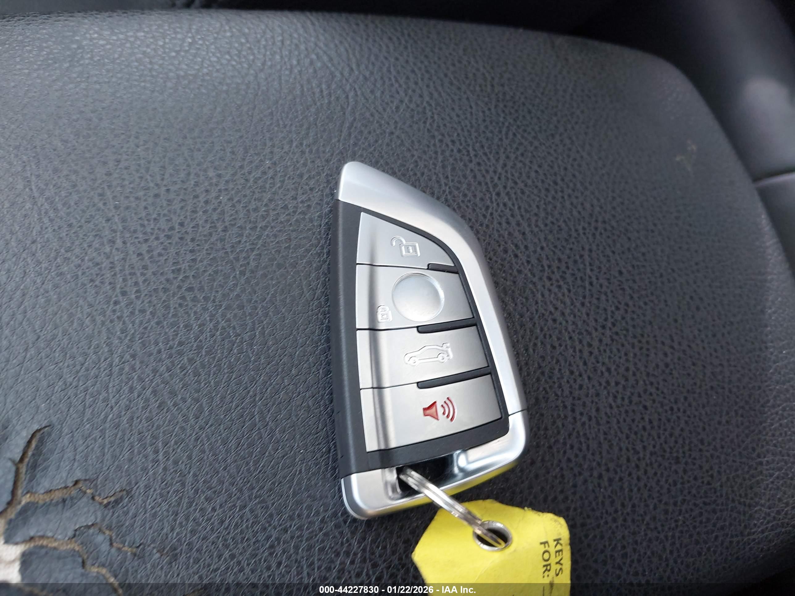 BMW 320I image 11