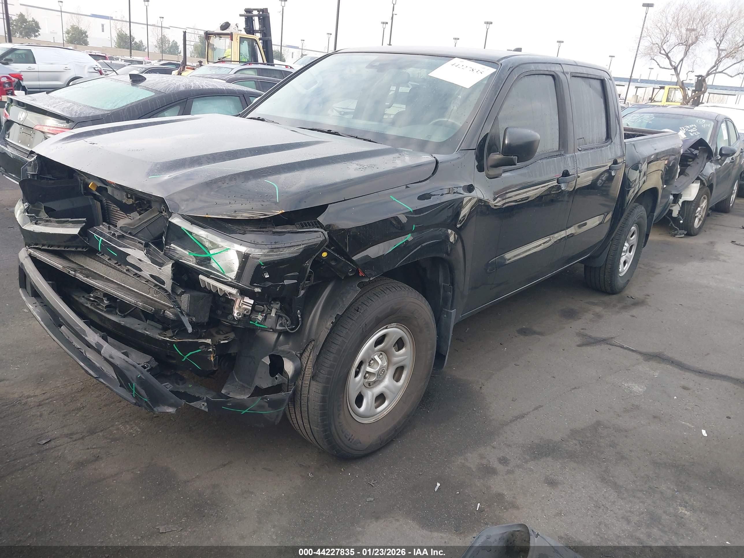 NISSAN FRONTIER image 2