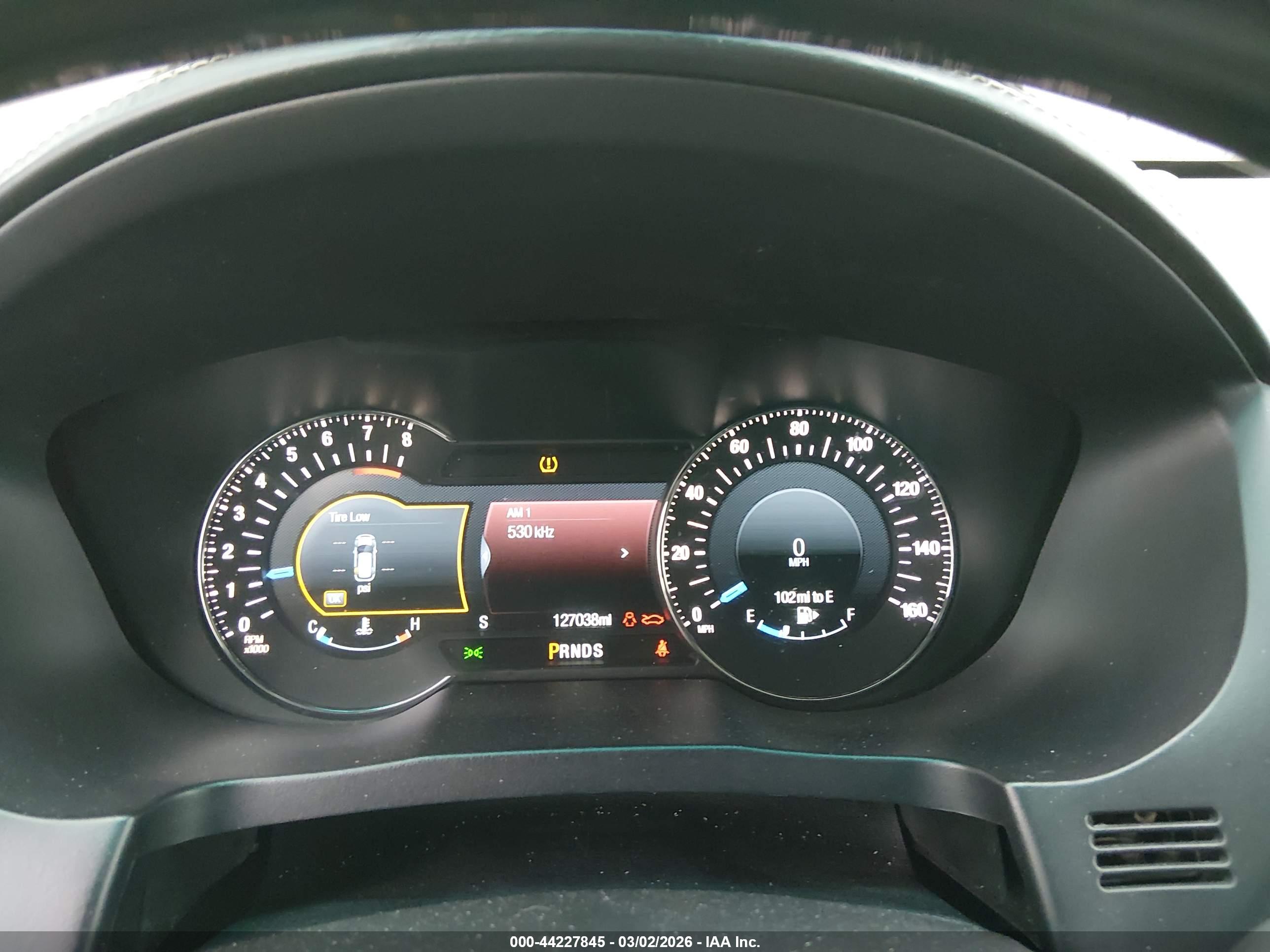 FORD EXPLORER image 7