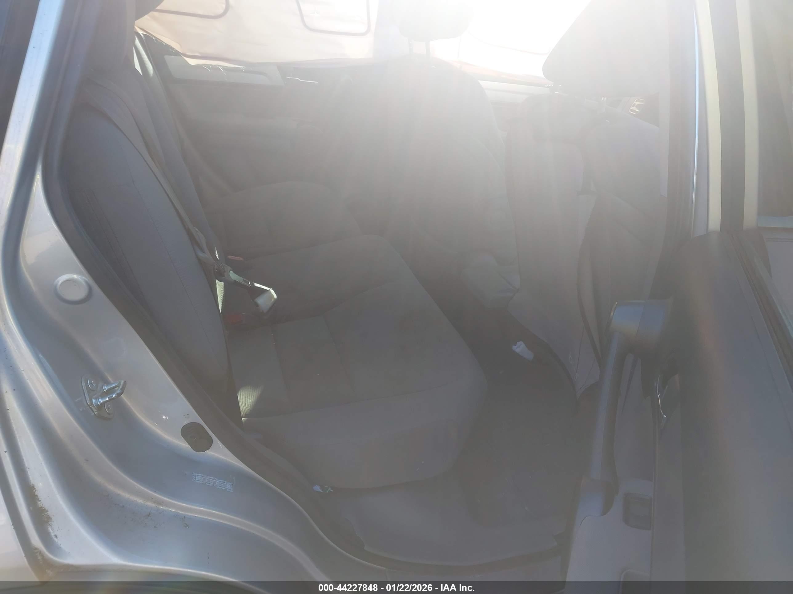 HONDA CR-V image 8
