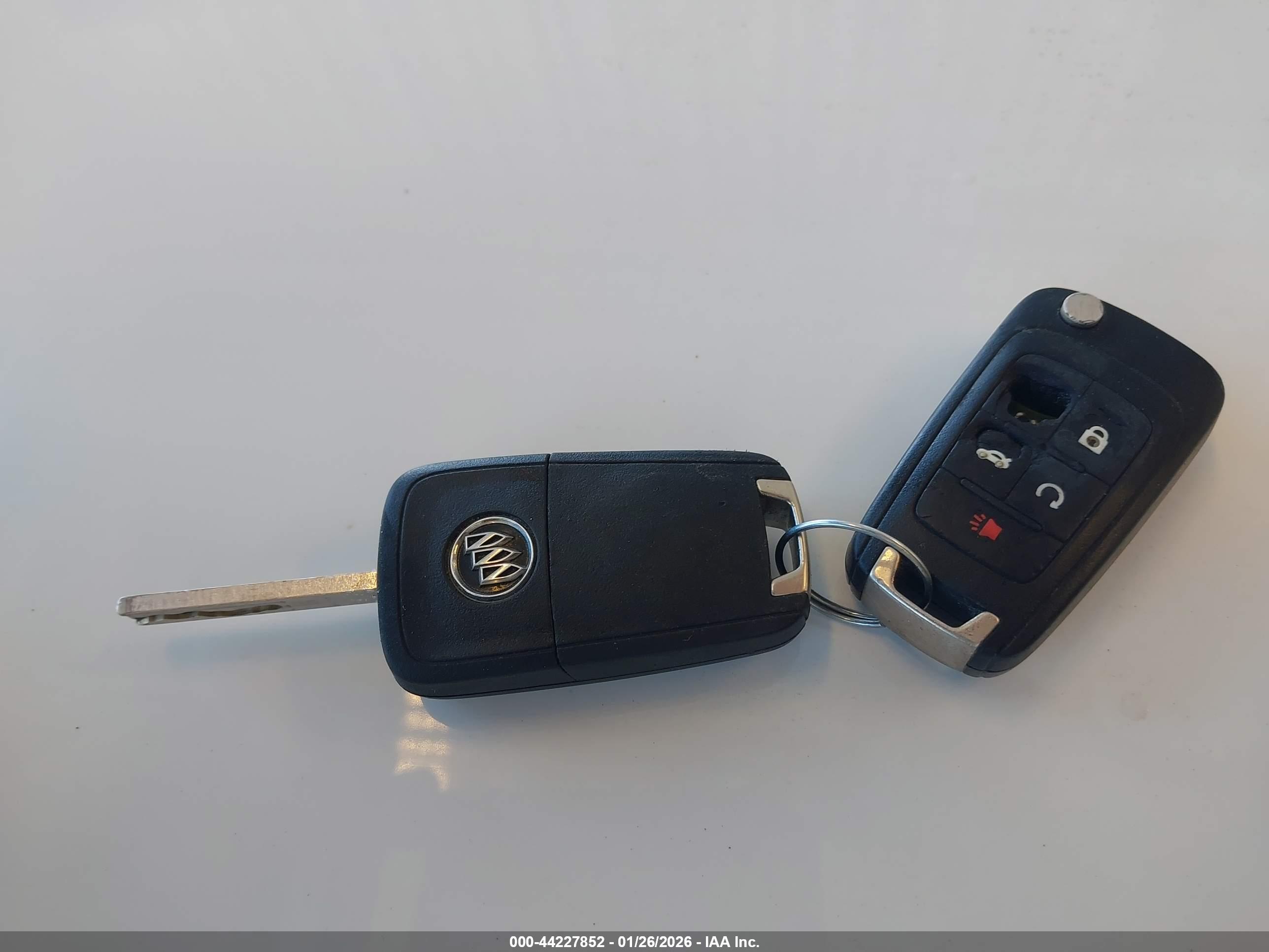 BUICK VERANO image 11