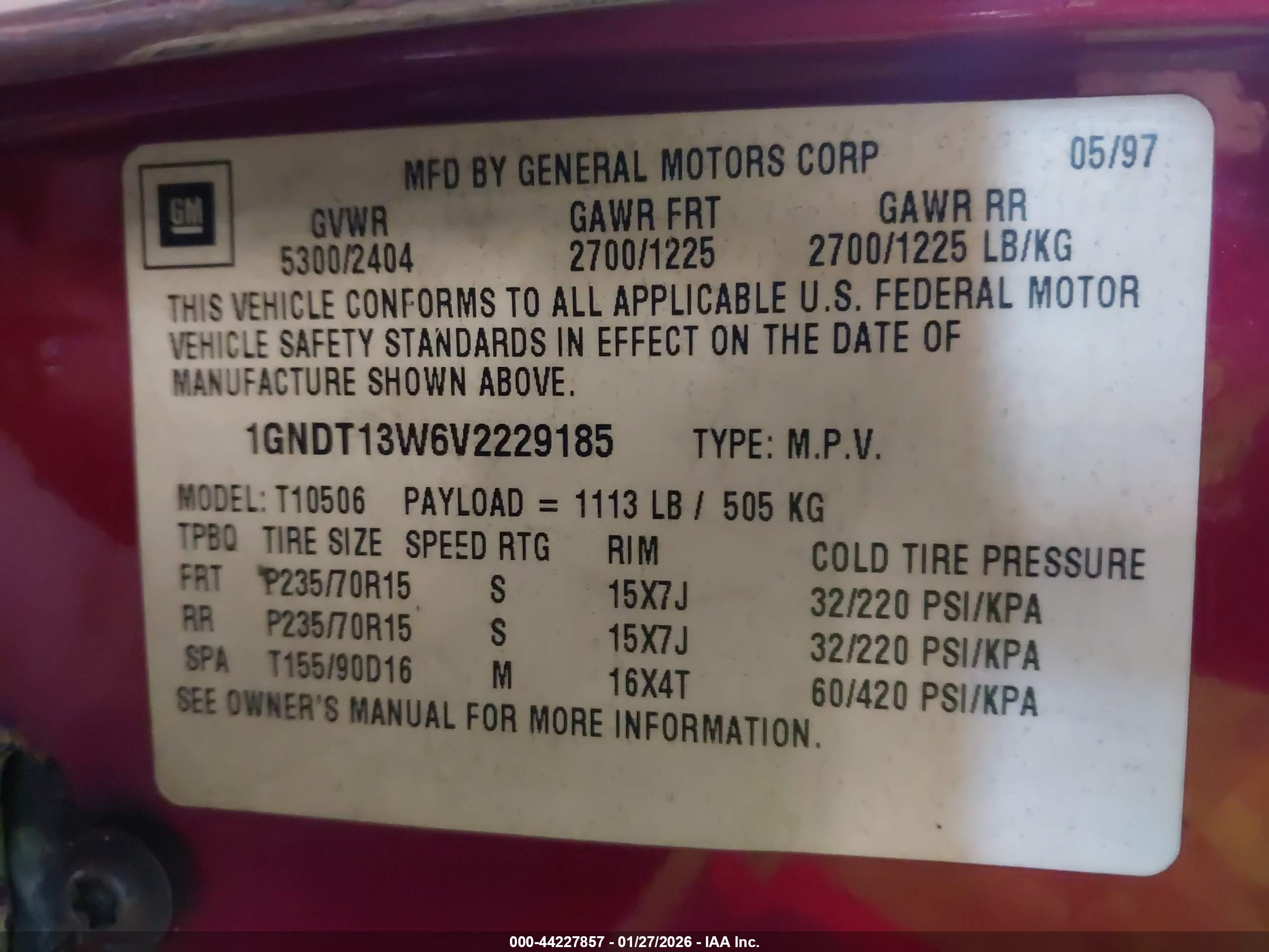 CHEVROLET BLAZER image 9