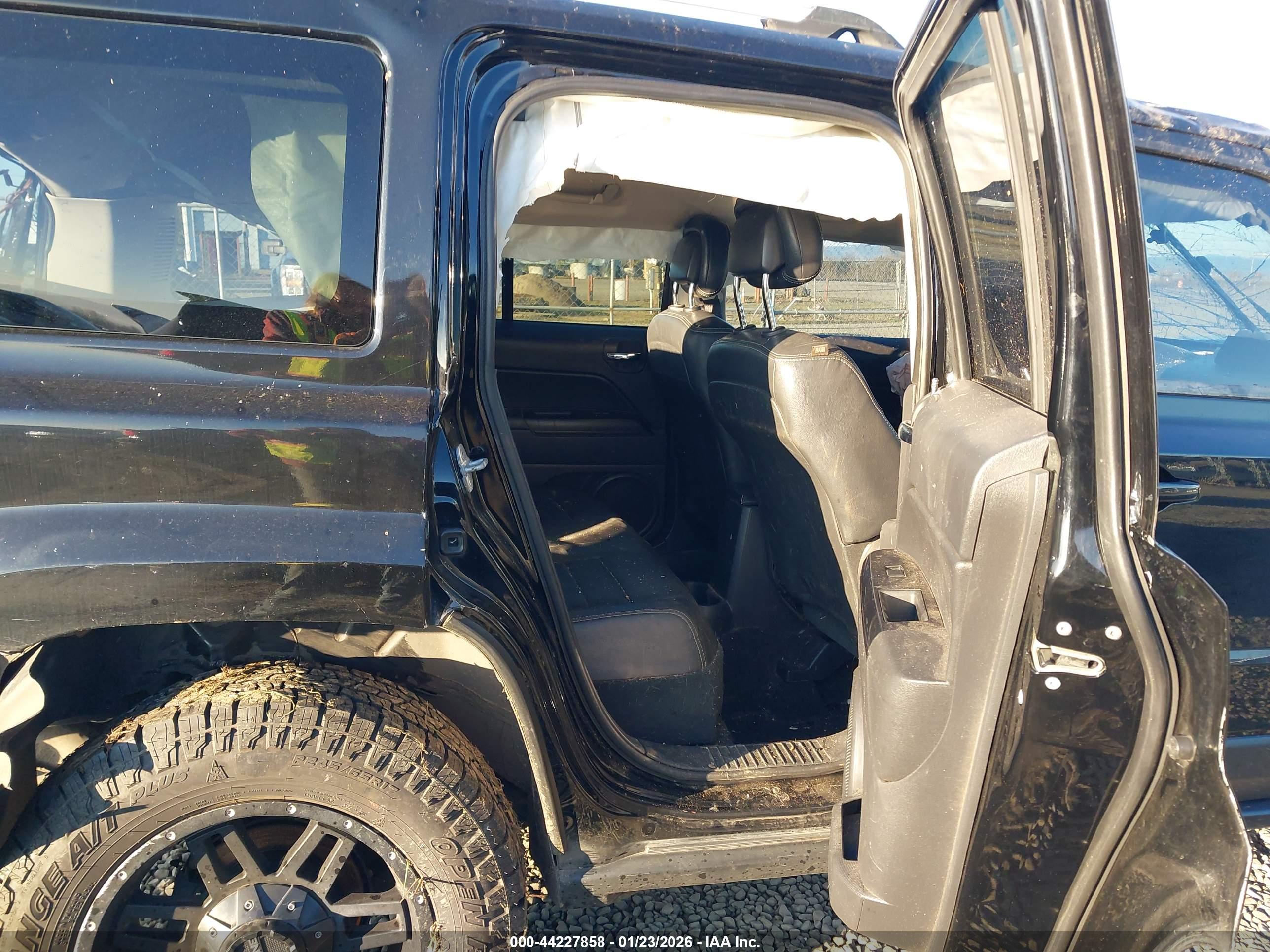JEEP PATRIOT image 8