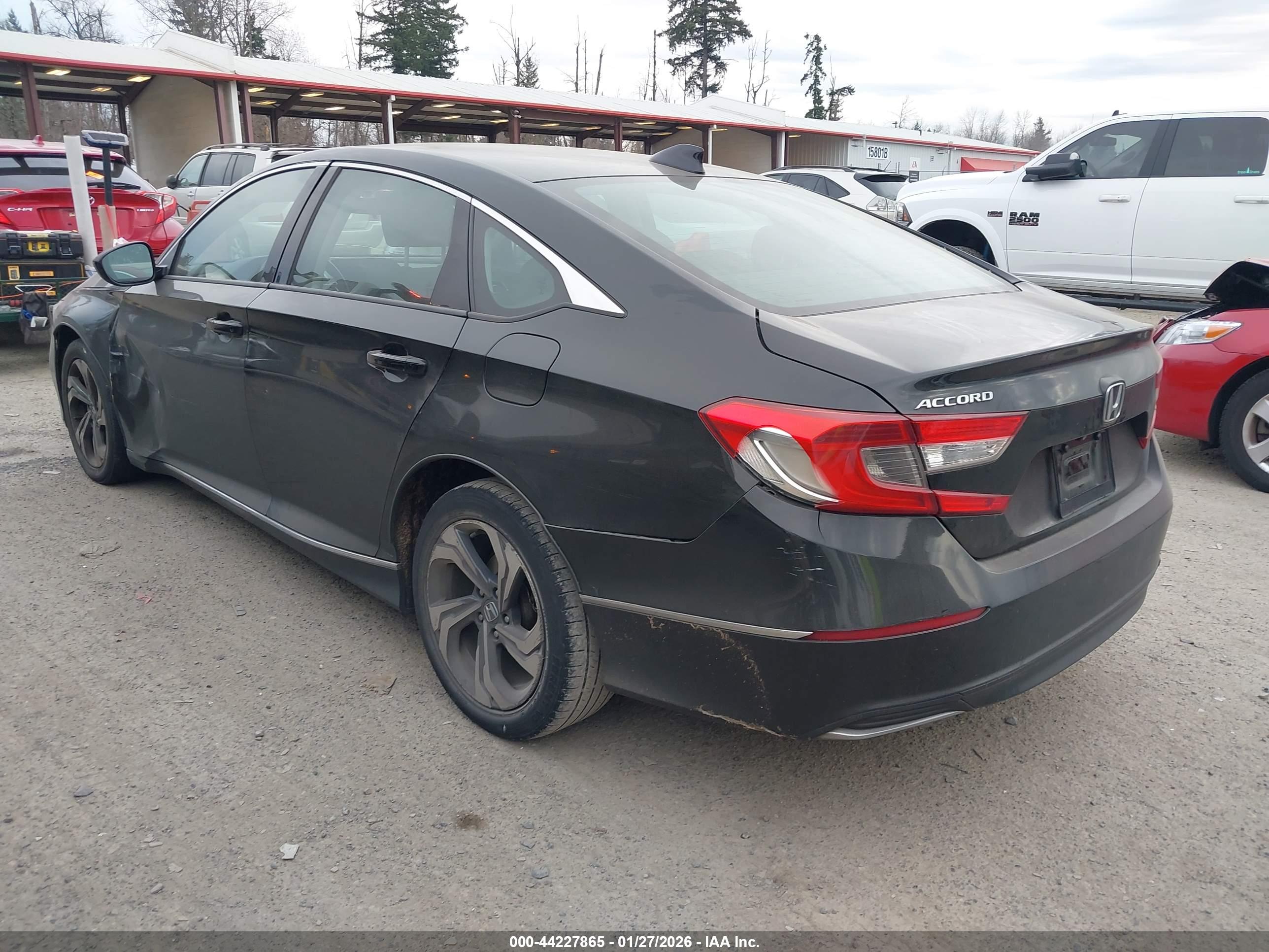 HONDA ACCORD image 3