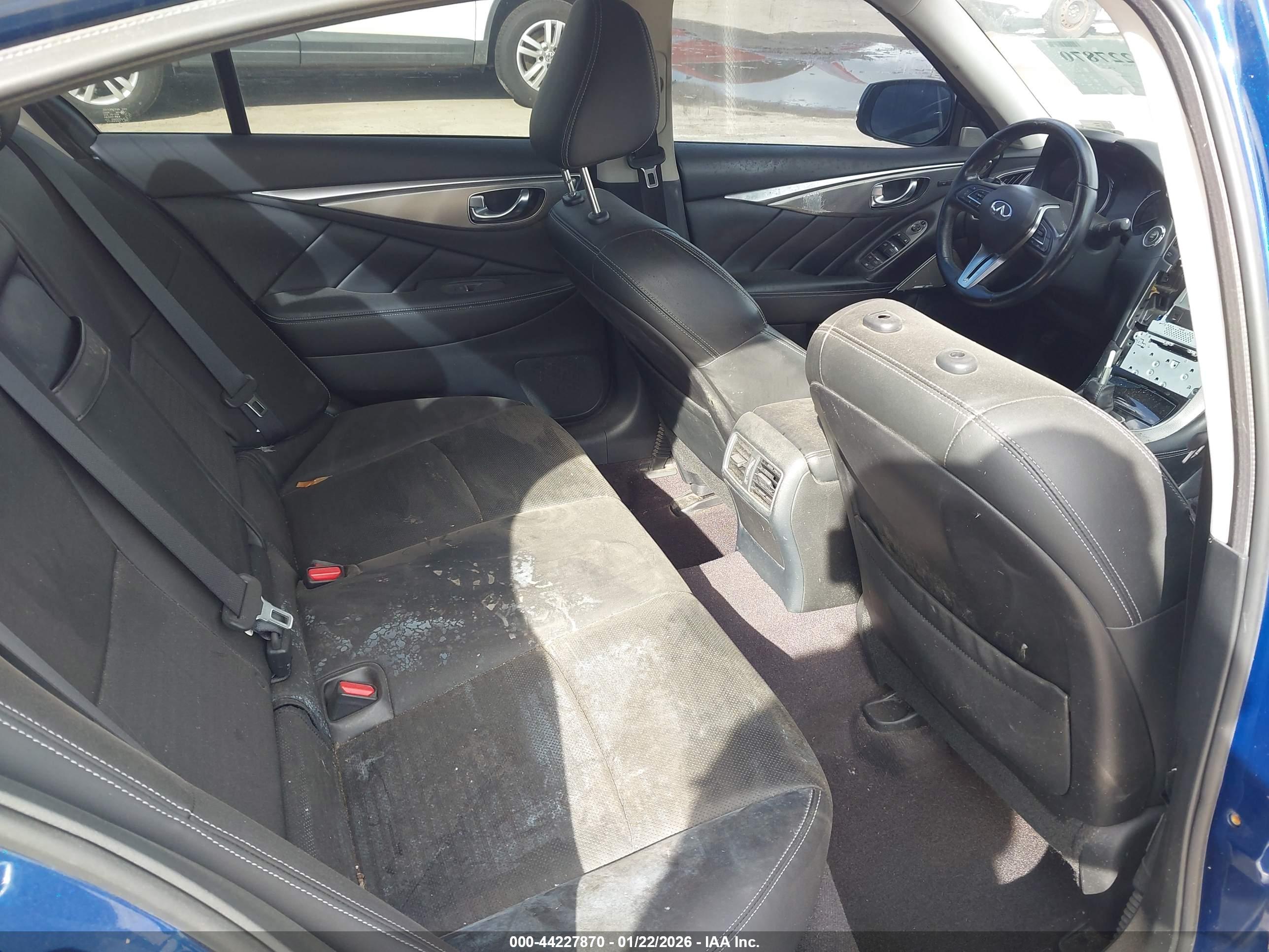 INFINITI Q50 image 8