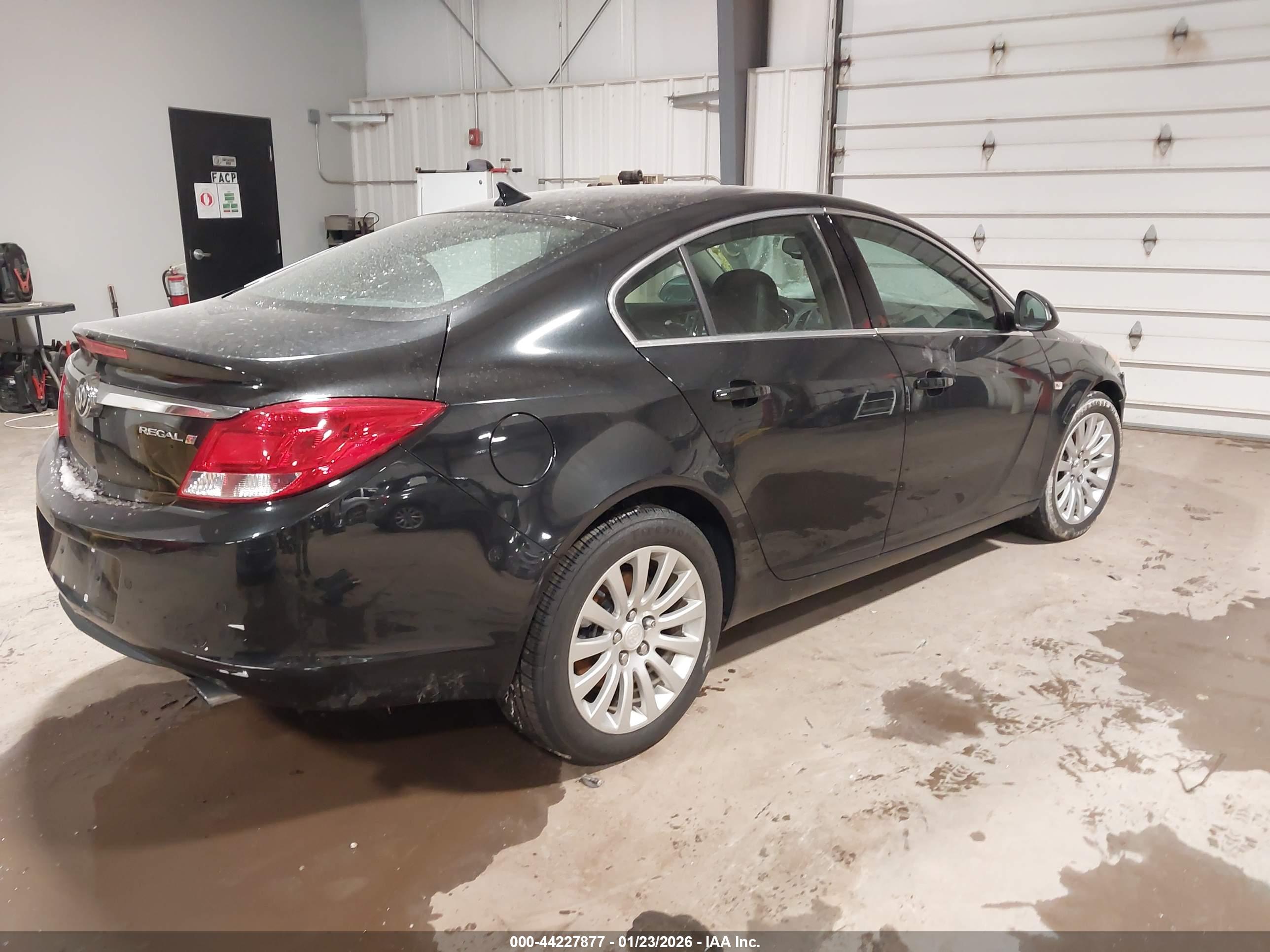 BUICK REGAL image 4