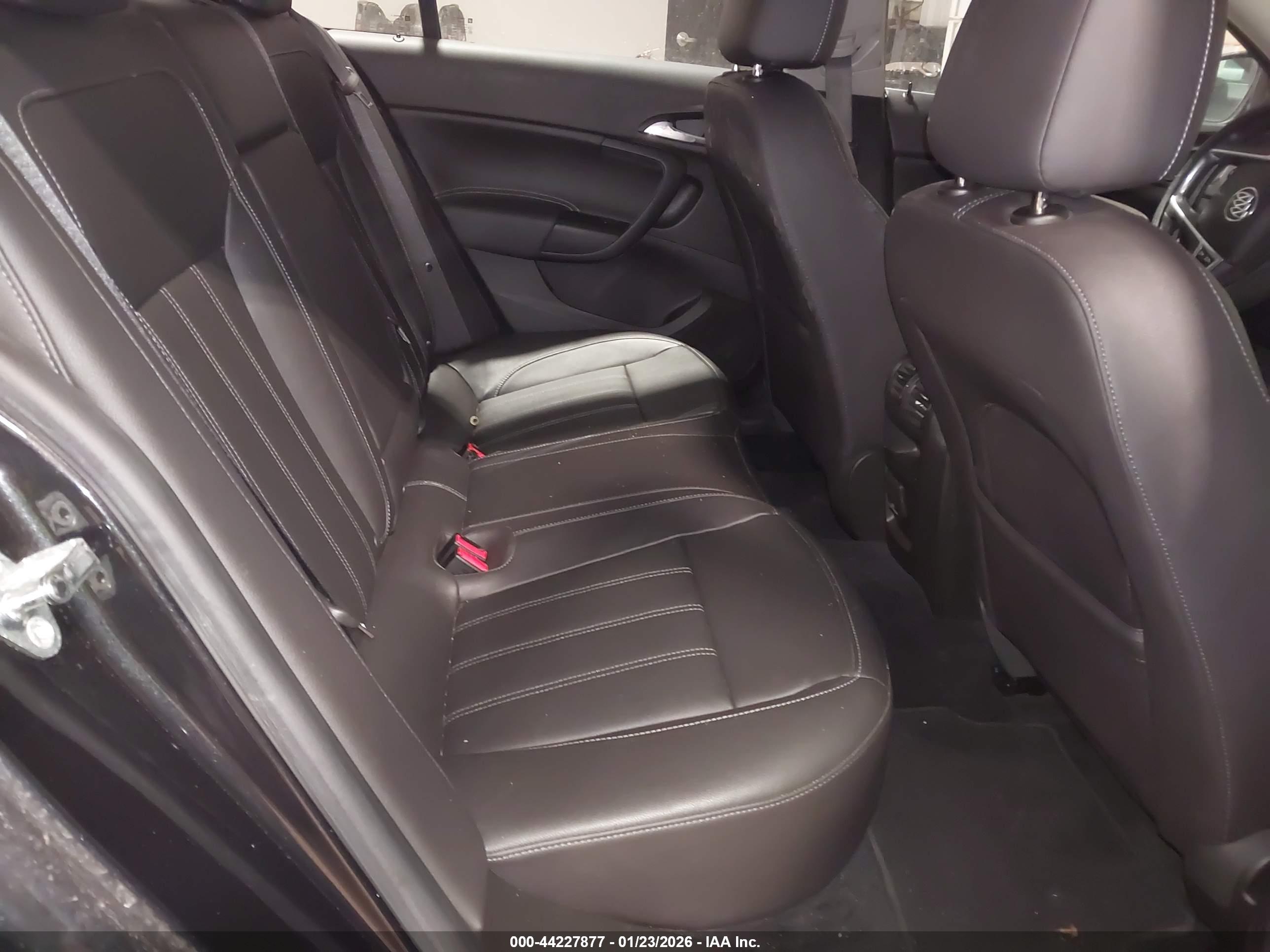 BUICK REGAL image 8