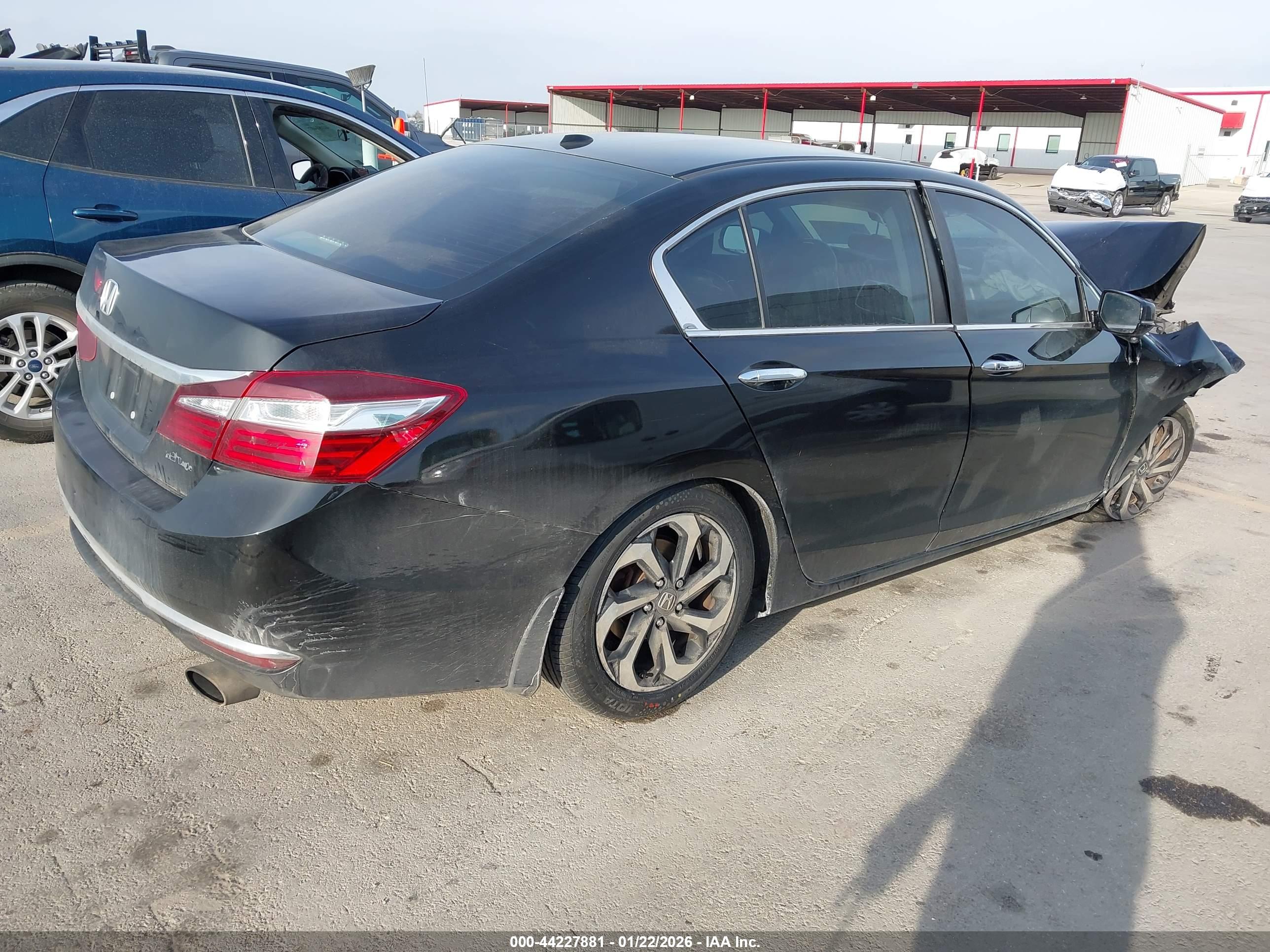 HONDA ACCORD image 4