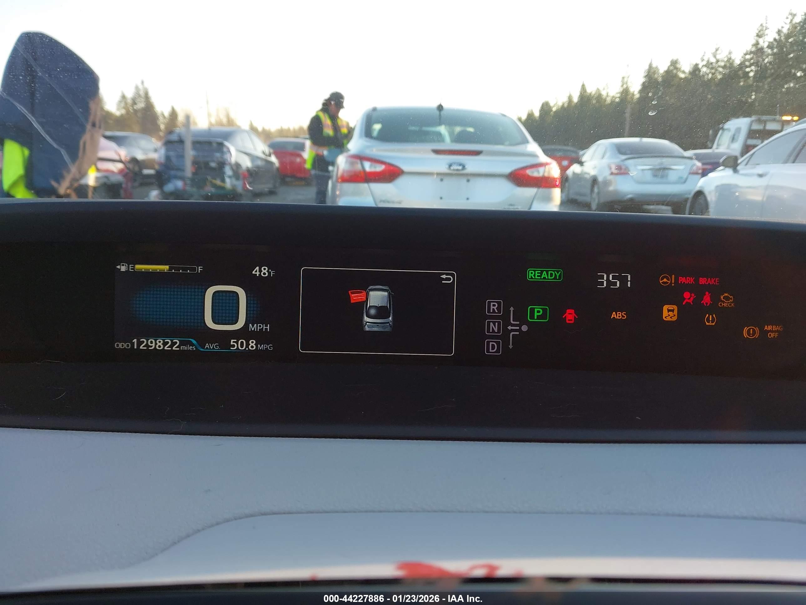 TOYOTA PRIUS image 7