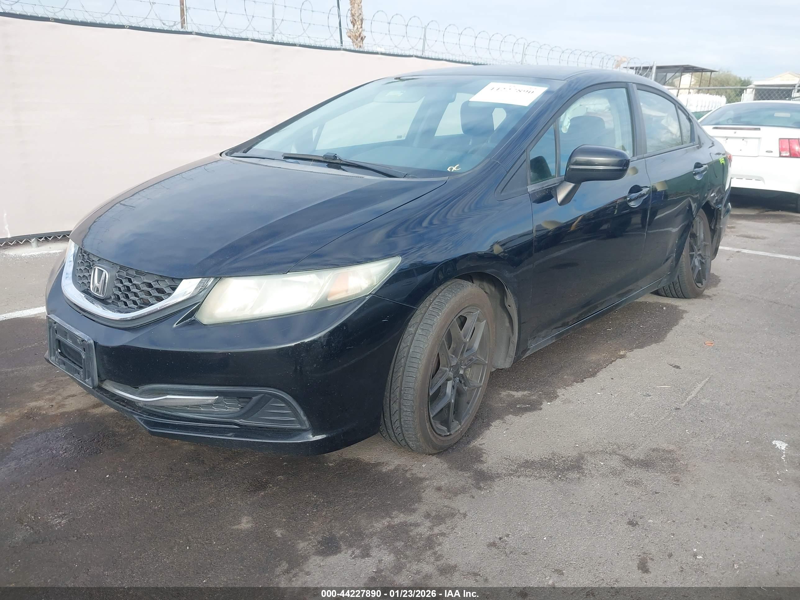 HONDA CIVIC image 2