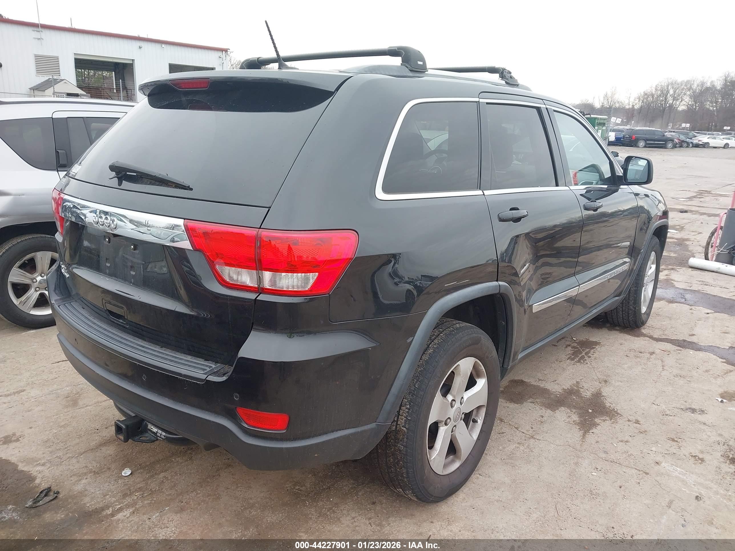 JEEP GRAND image 4