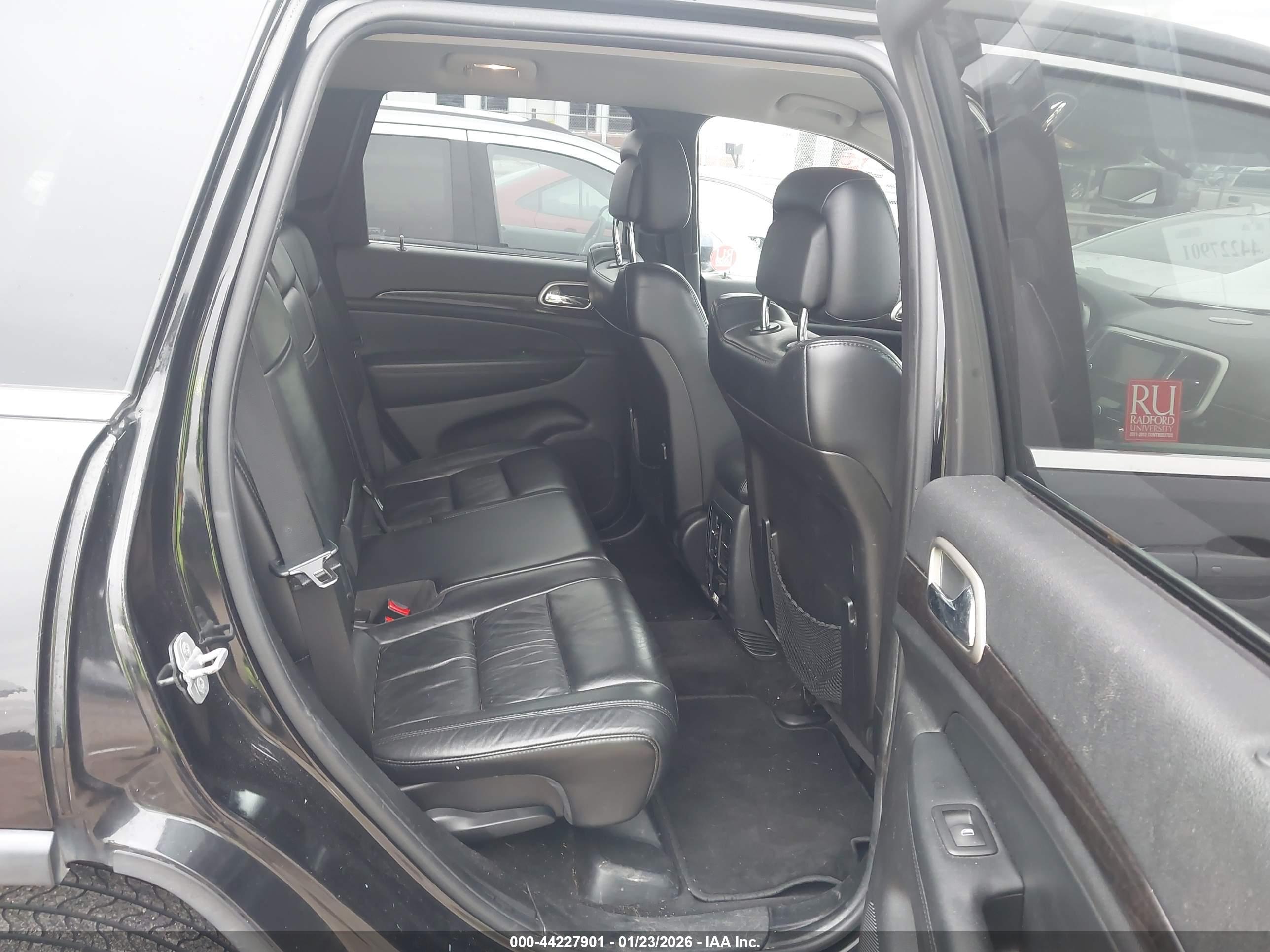 JEEP GRAND image 8