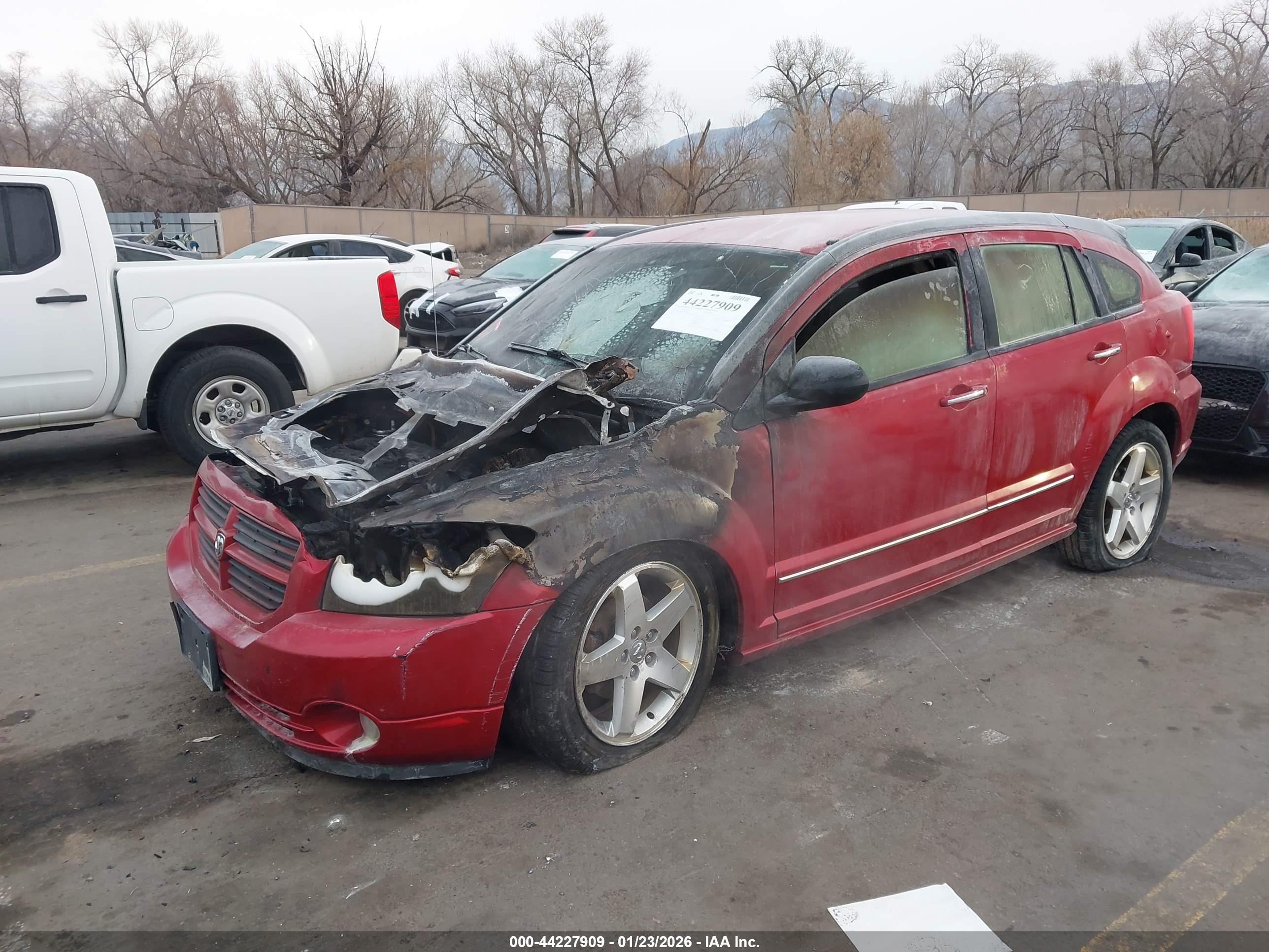DODGE CALIBER image 2