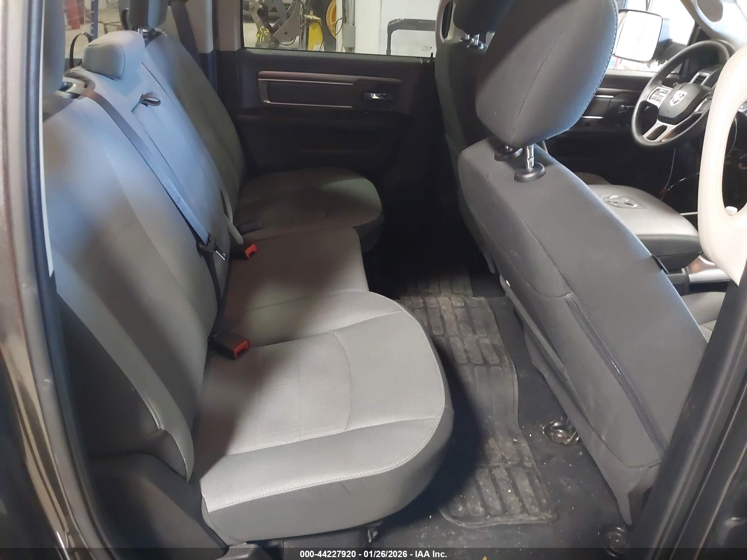 RAM 1500 image 8