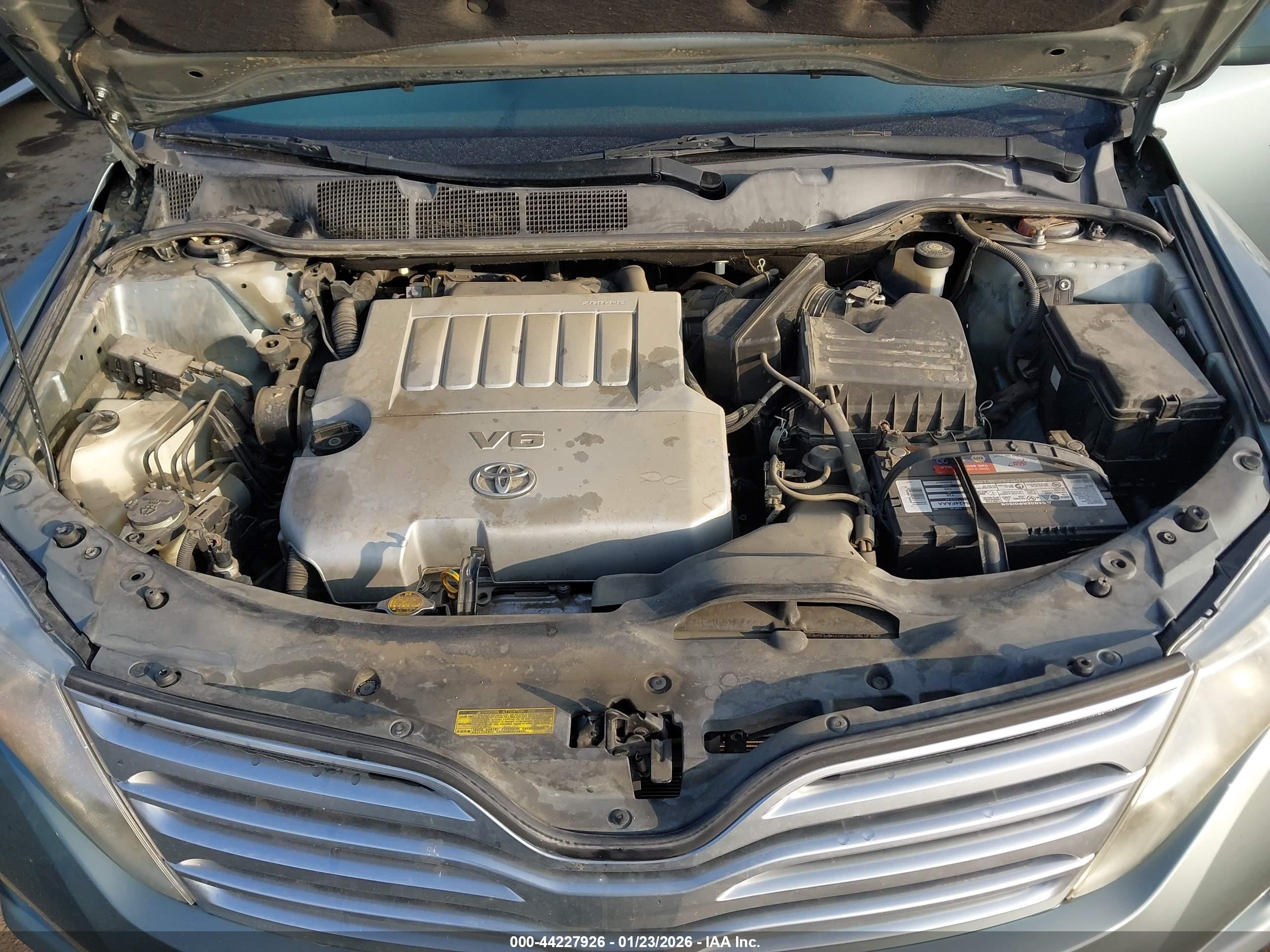 TOYOTA VENZA image 10