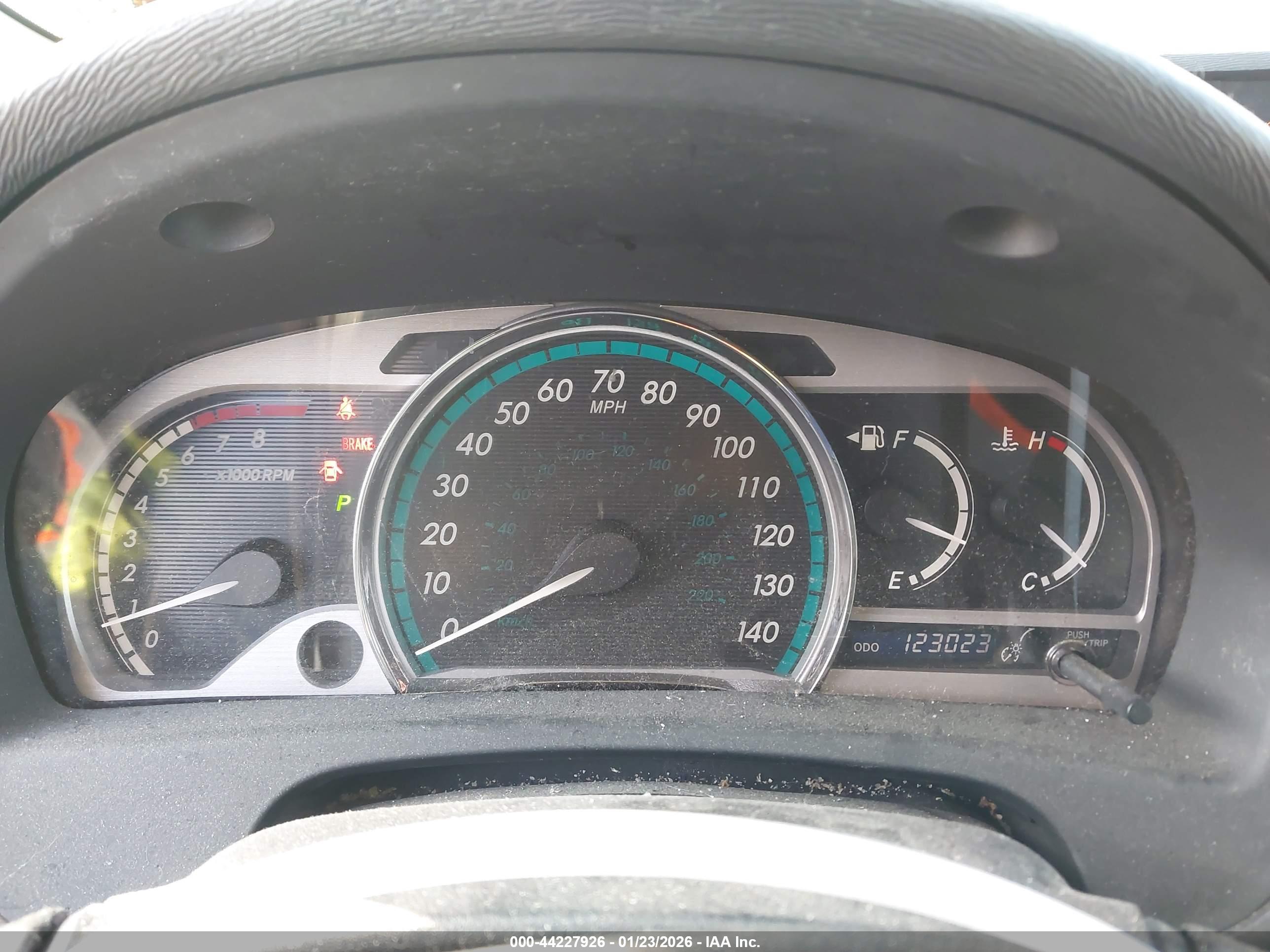TOYOTA VENZA image 7
